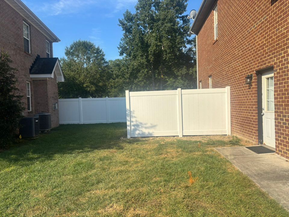  for RedLine Fencing in Moyock, NC