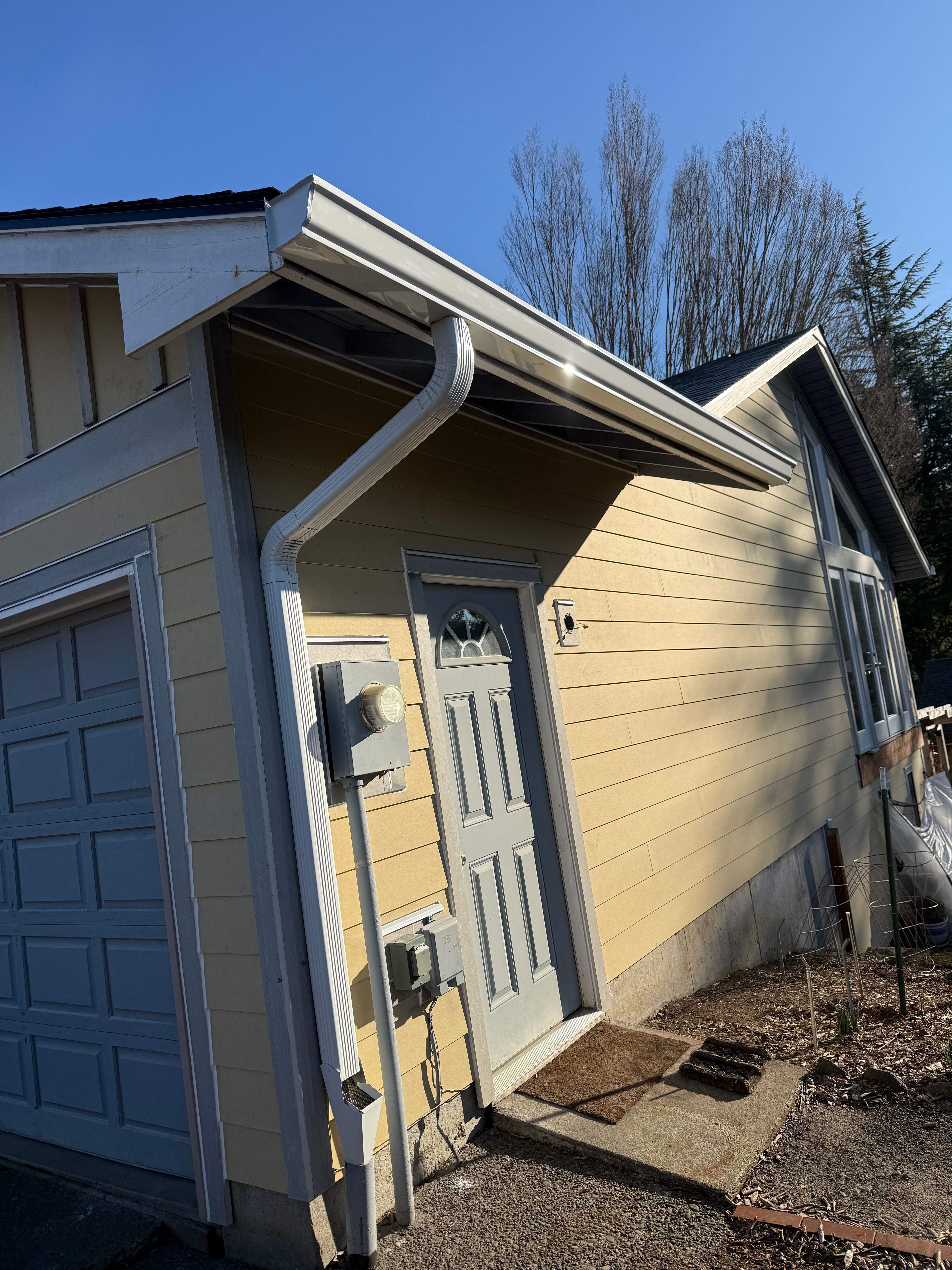  for MDM Roofing in Portland, OR