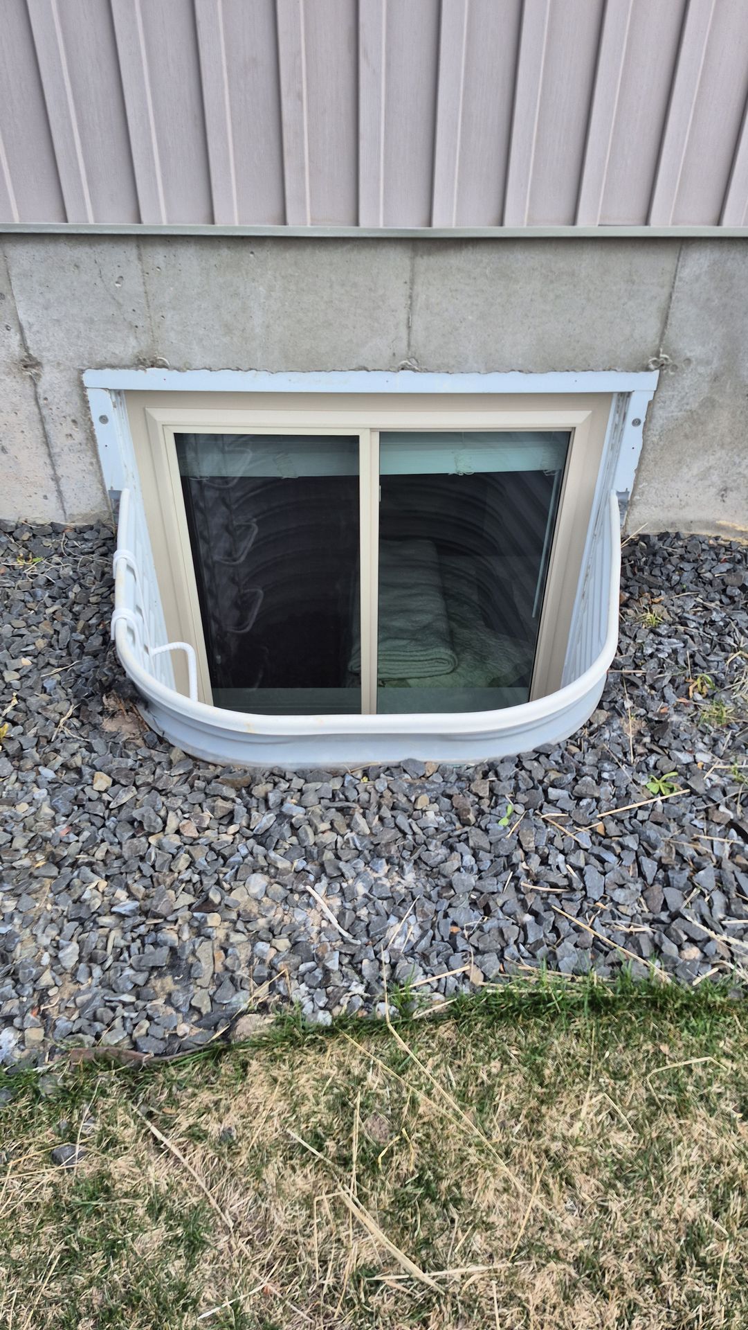  for Vivid Windows in Centerville, UT