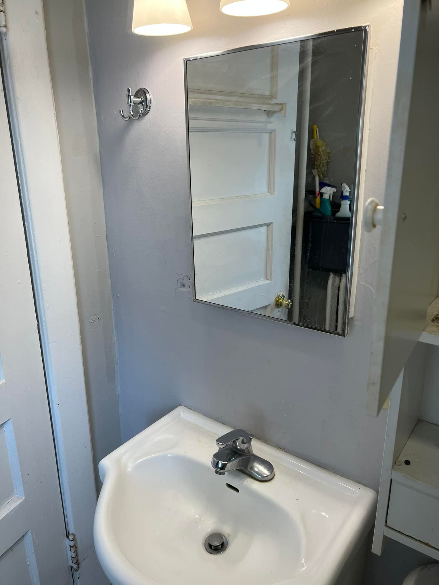  for Omi’s Cleaning Services in  Minneapolis, MN