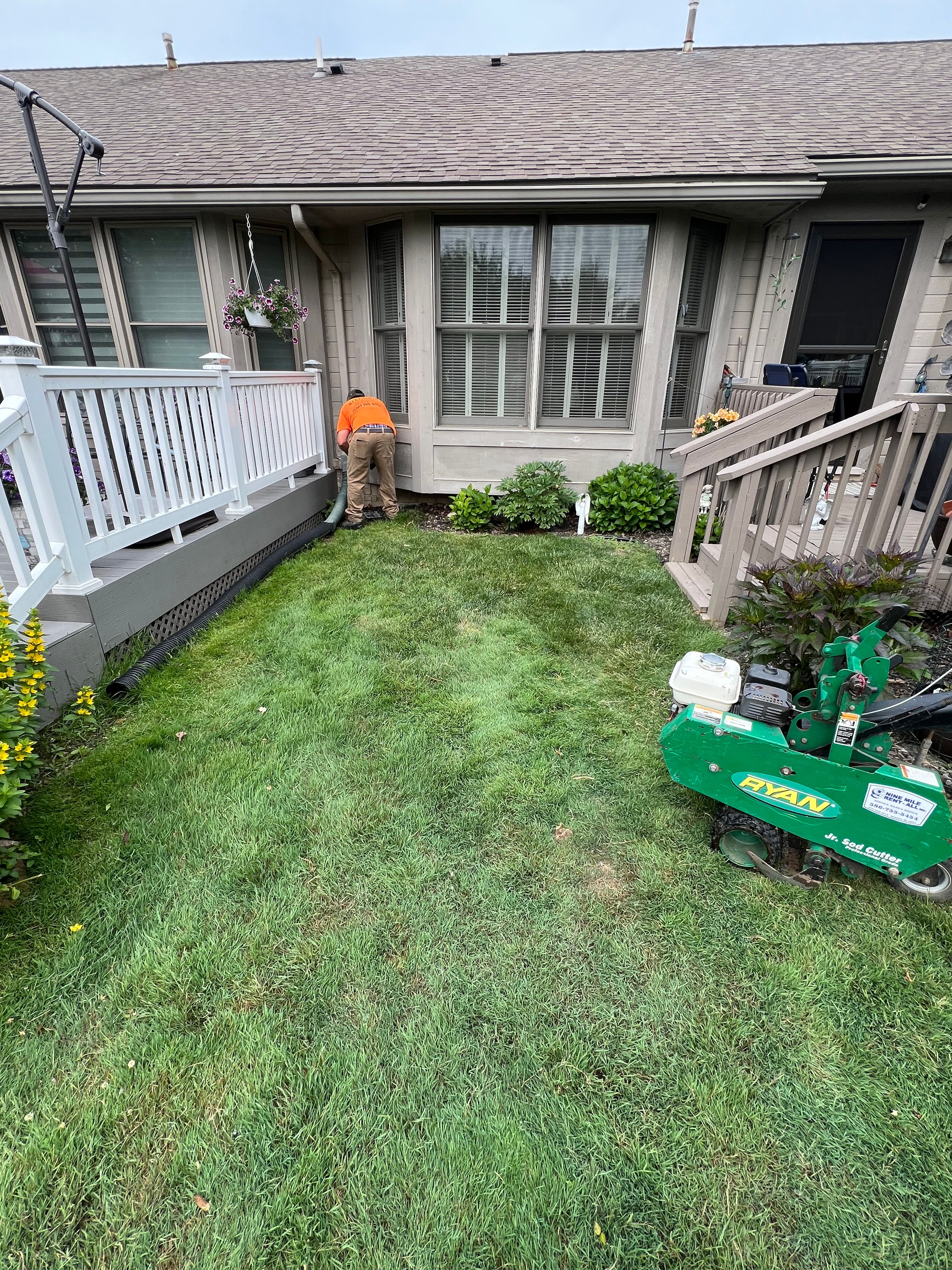  for Alltimate Outdoor Services in Warren, MI