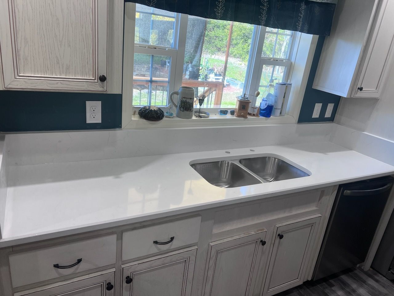  for Omega Granite LLC in Ravenna, TX