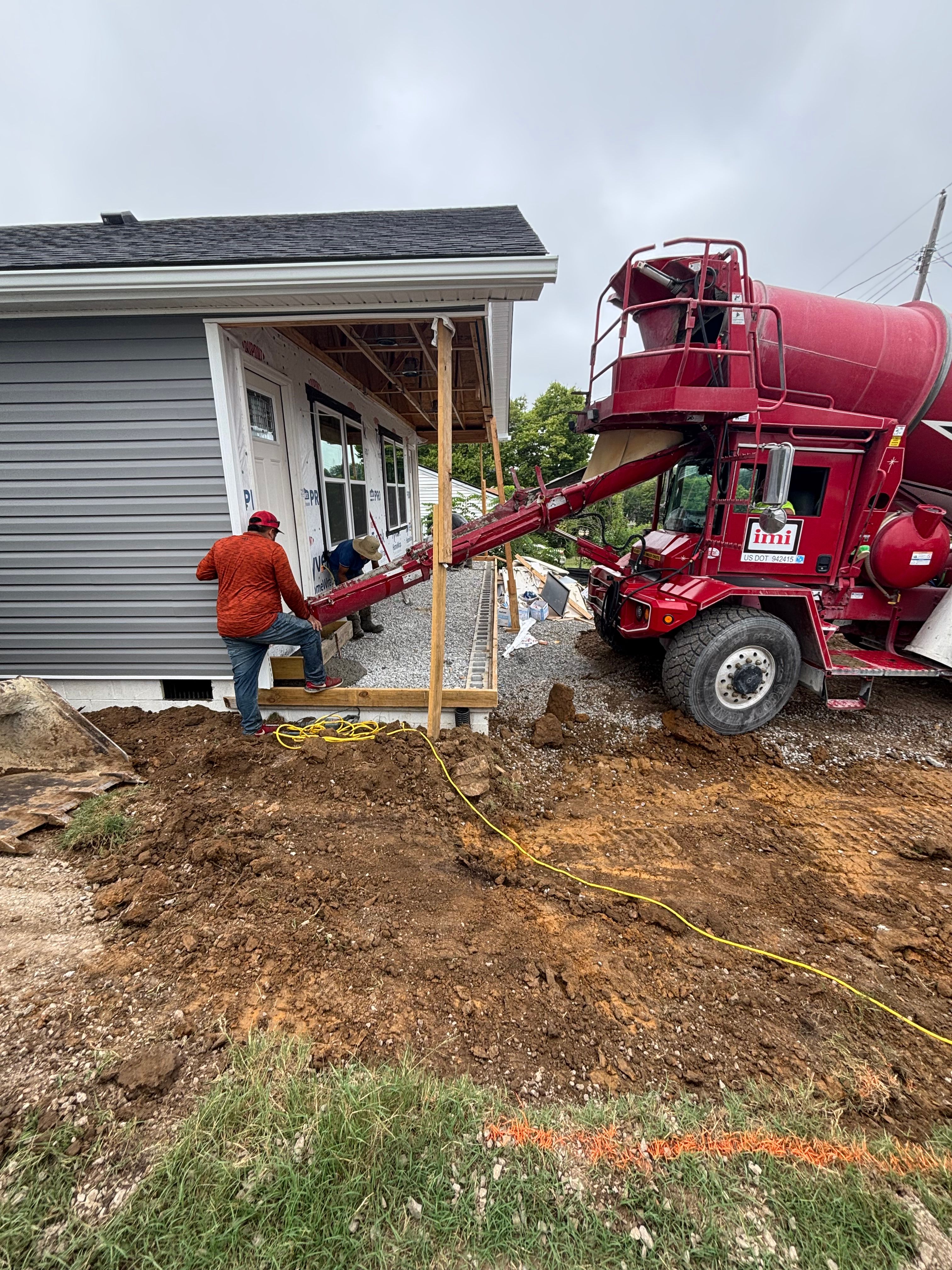  for Paramount Construction in Lexington, KY