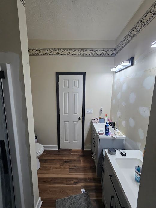  for Comptons Painting LLC in Smyrna, TN
