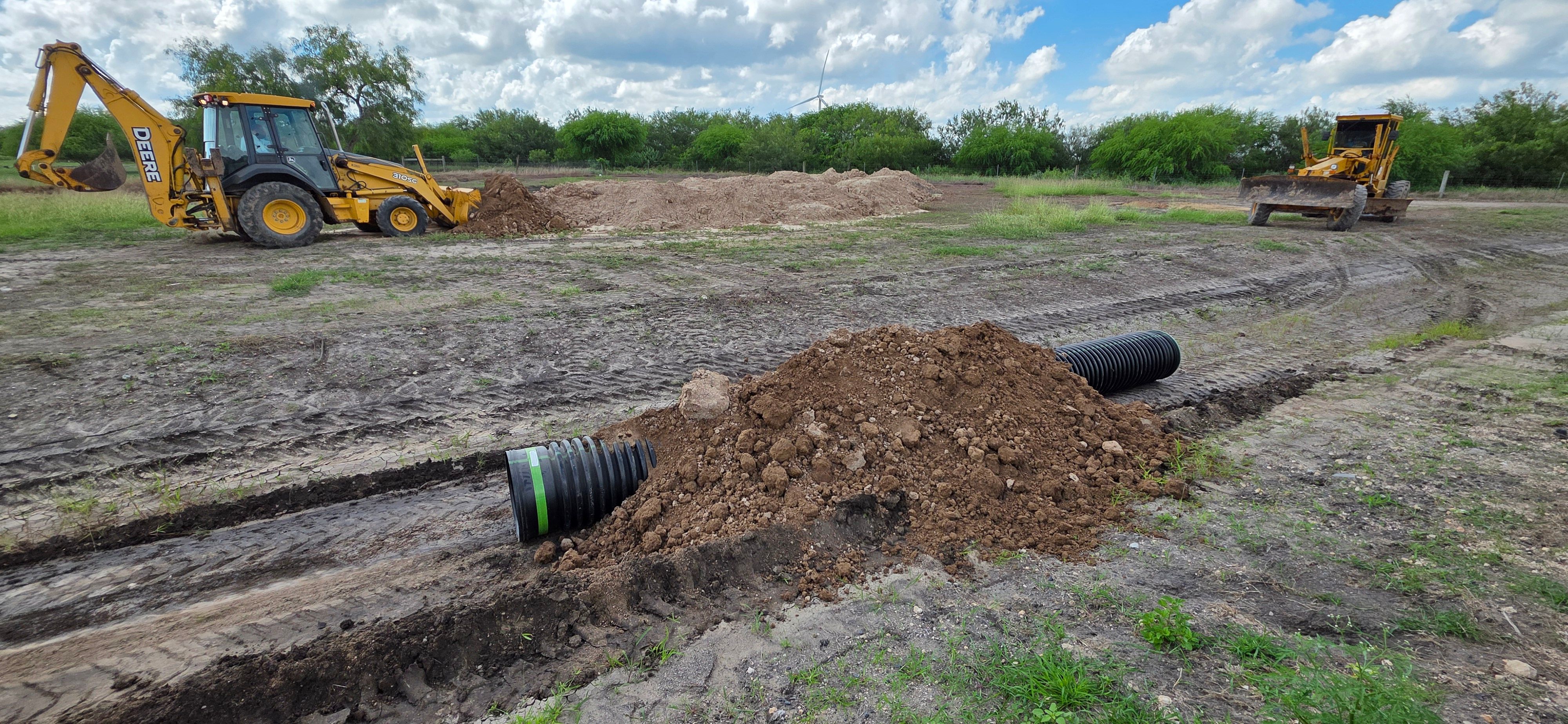  for Longoria & Son Construction in Laredo, TX