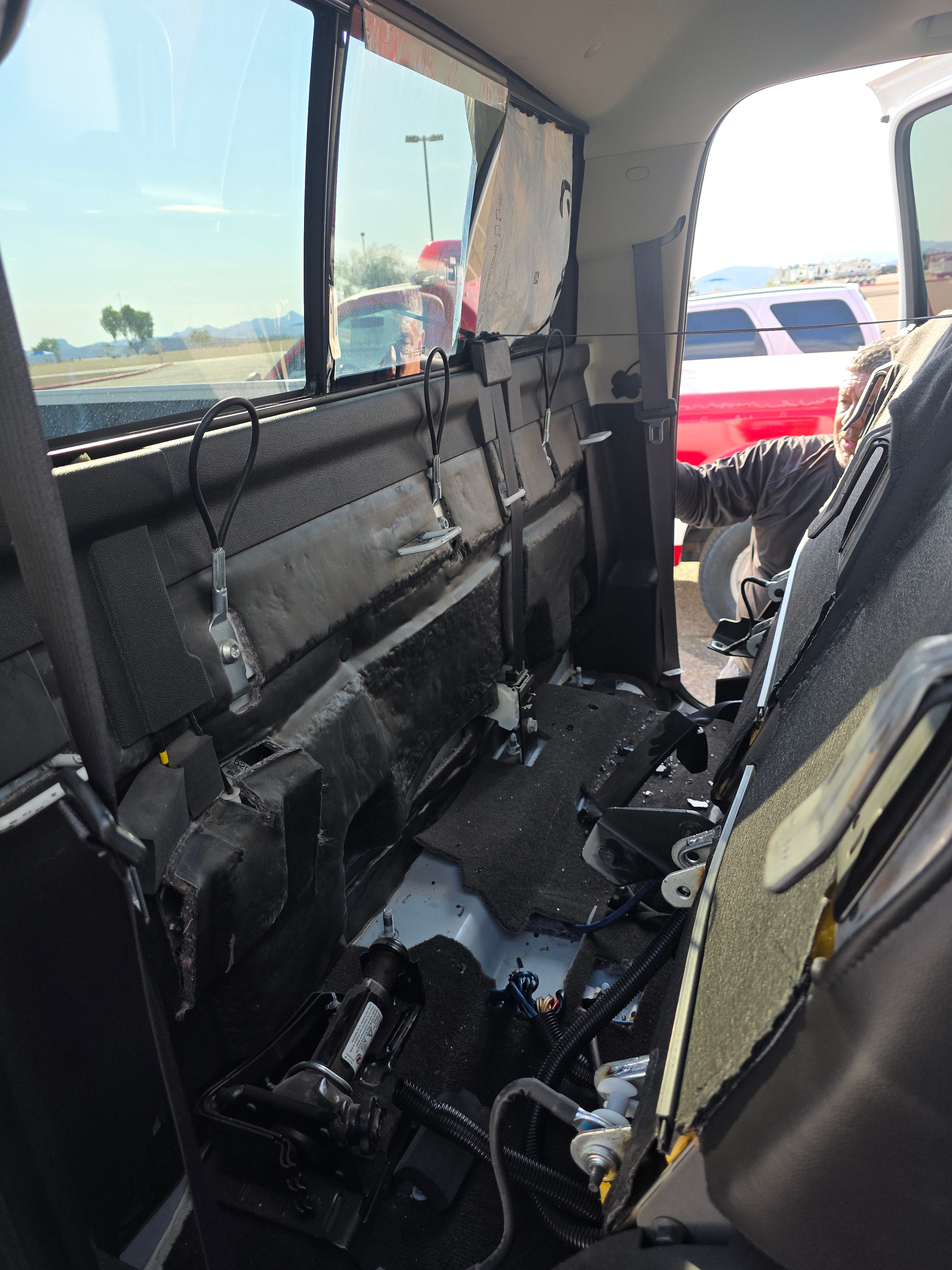  for Cals auto glass llc in Phoenix, AZ
