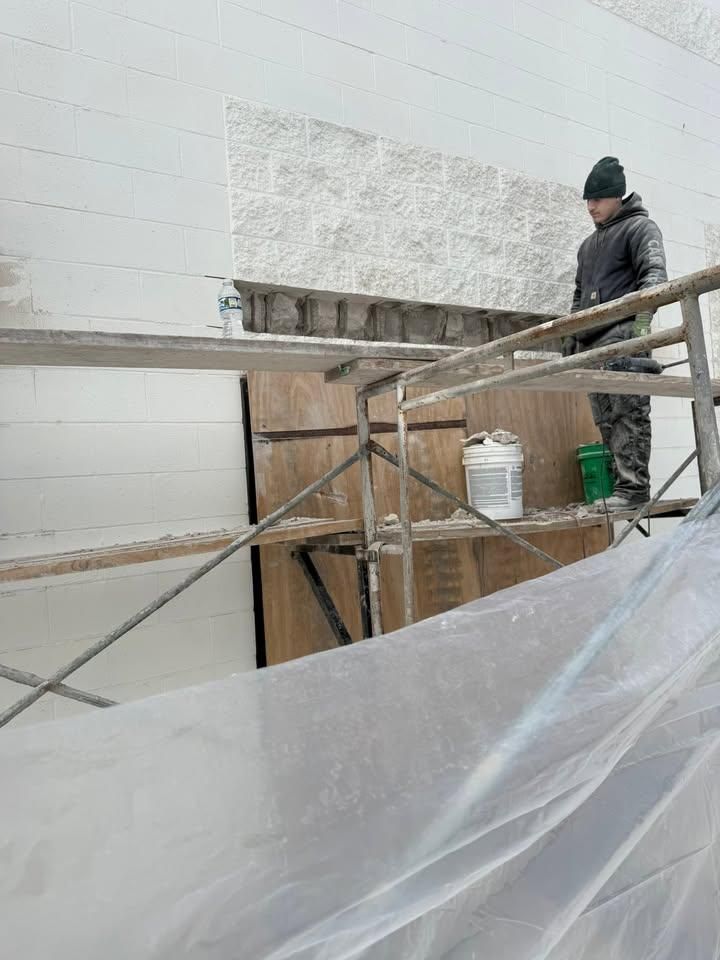  for Whyde Masonry in Beech Grove, IN