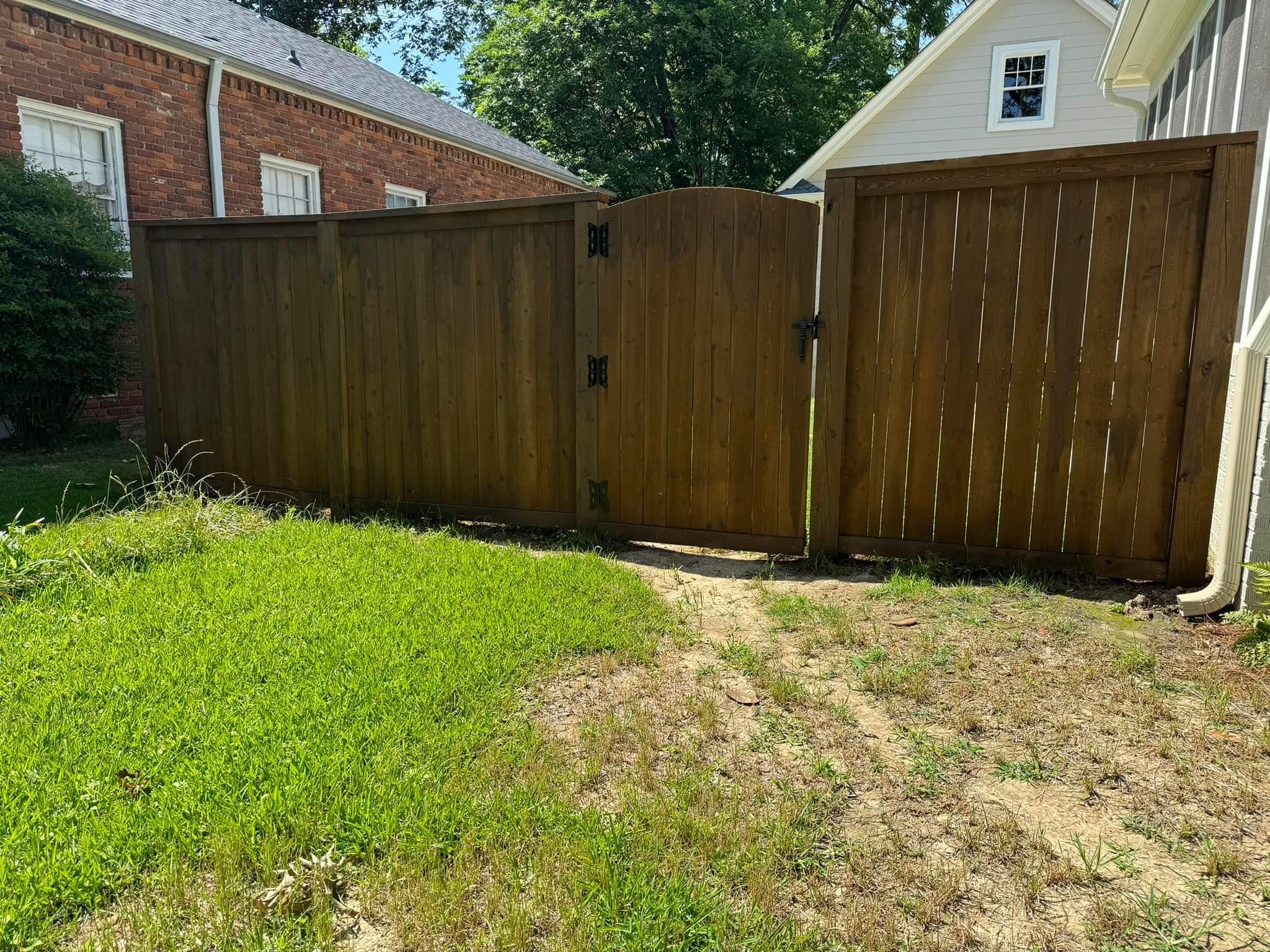  for Manning Fence, LLC in Hernando, MS