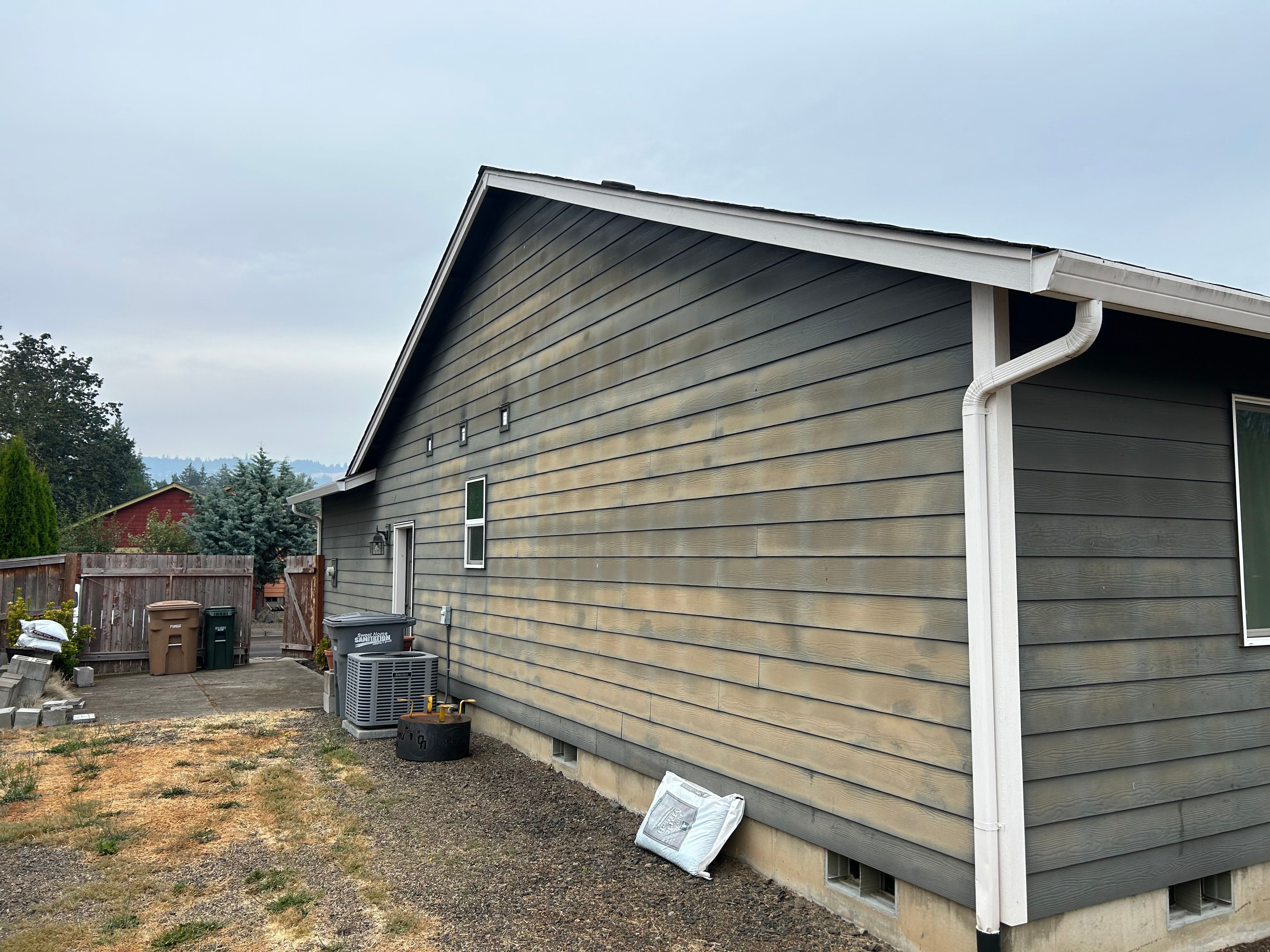Good Before and After for Great Paint and Renovate LLC in Lebanon, OR