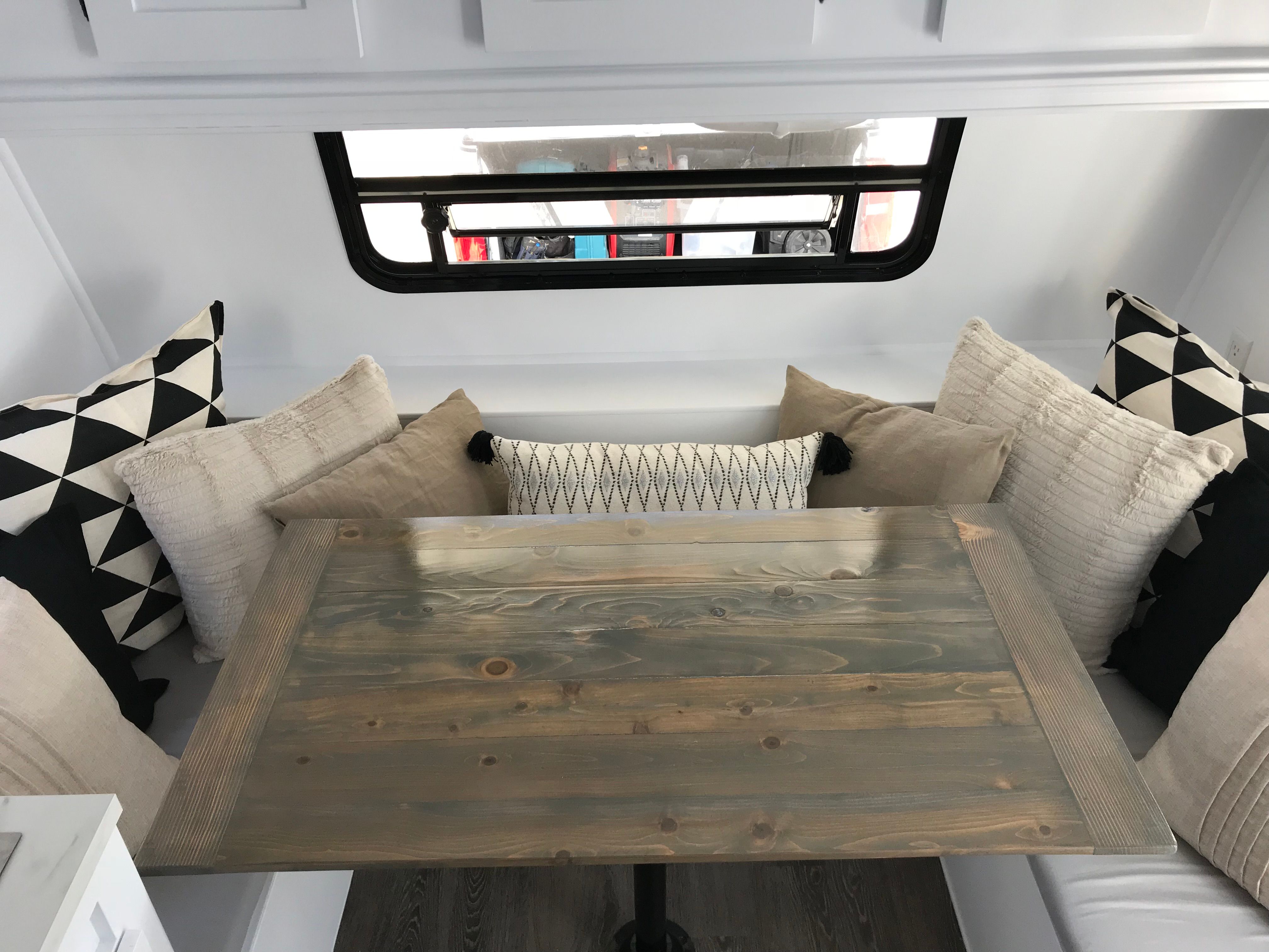 Hana - 2015 Fleetwood Travel Trailer for Mauka to Makai RV Renovations in Los Angeles, CA