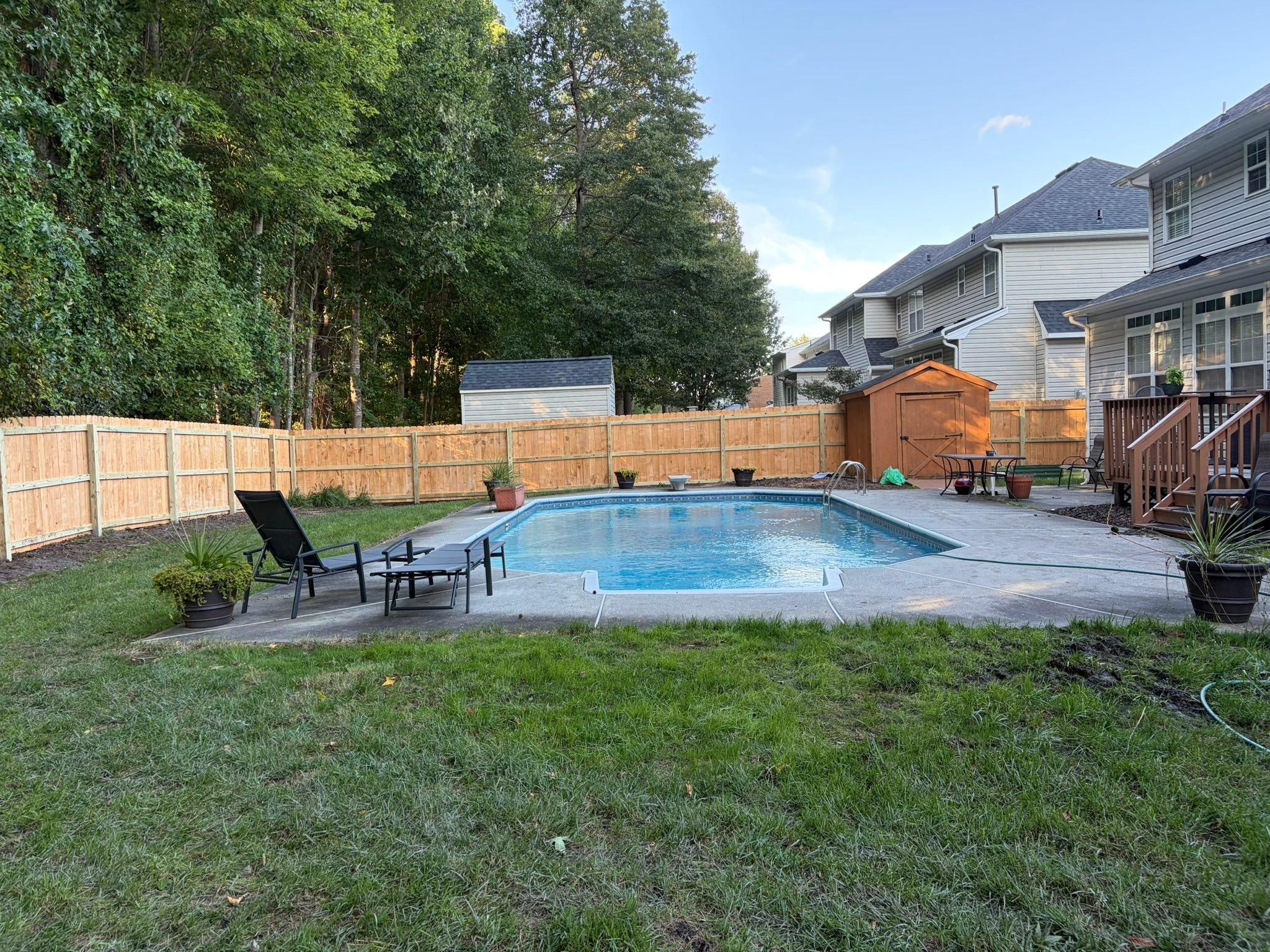  for RedLine Fencing in Moyock, NC