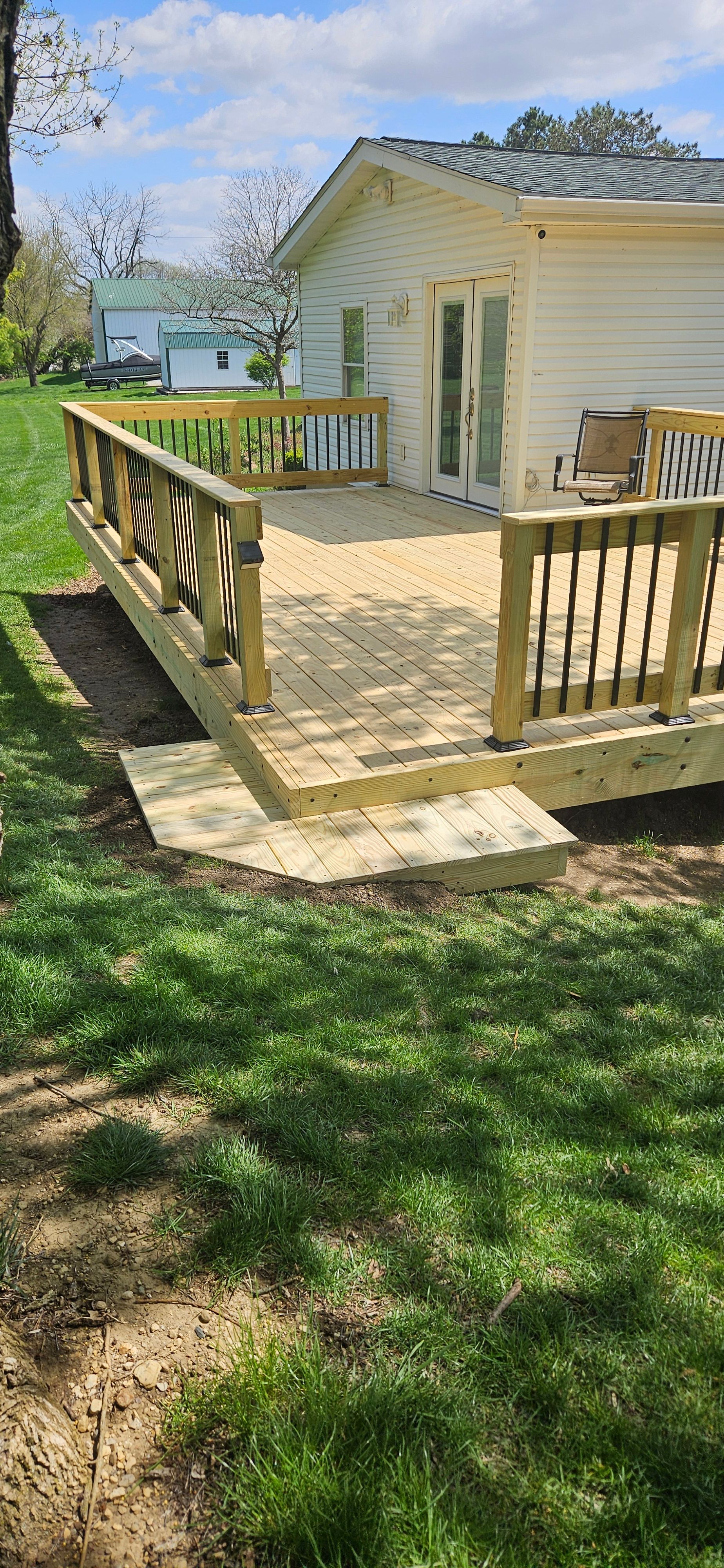 Deck Resurfacing for Upright Concrete Construction LLC in Plain City, OH