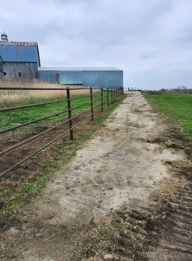  for HWY 2&65 Fabrication & Fencing in Humeston, IA