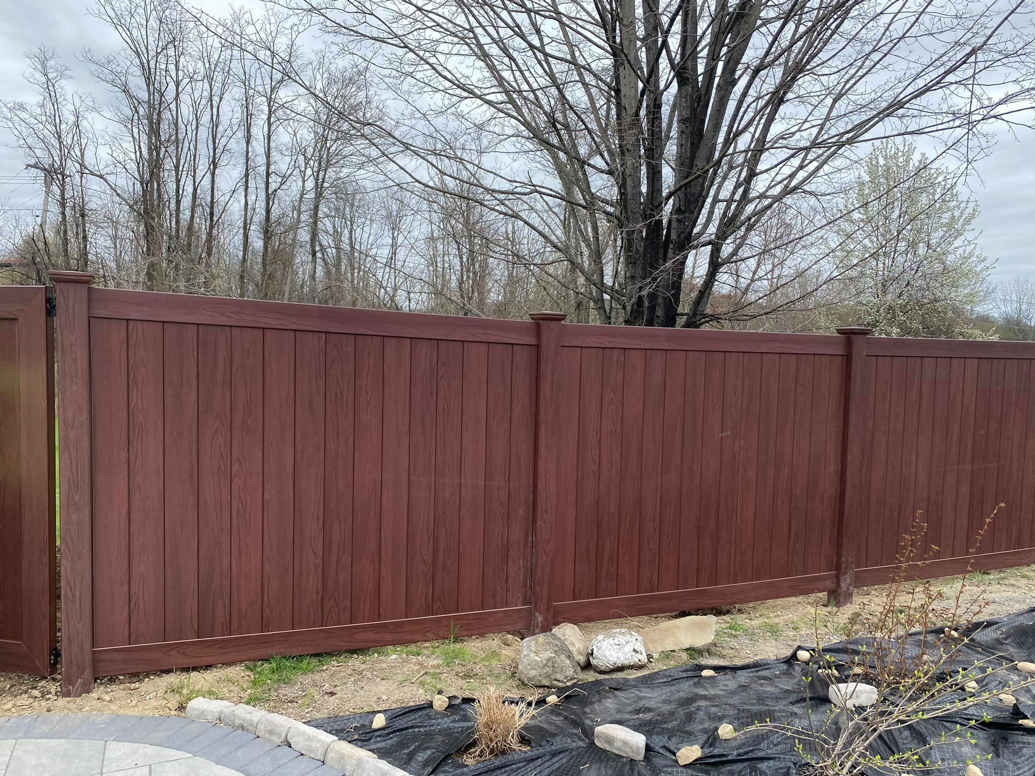  for Oakwood Fencing  in Hudson, NY 