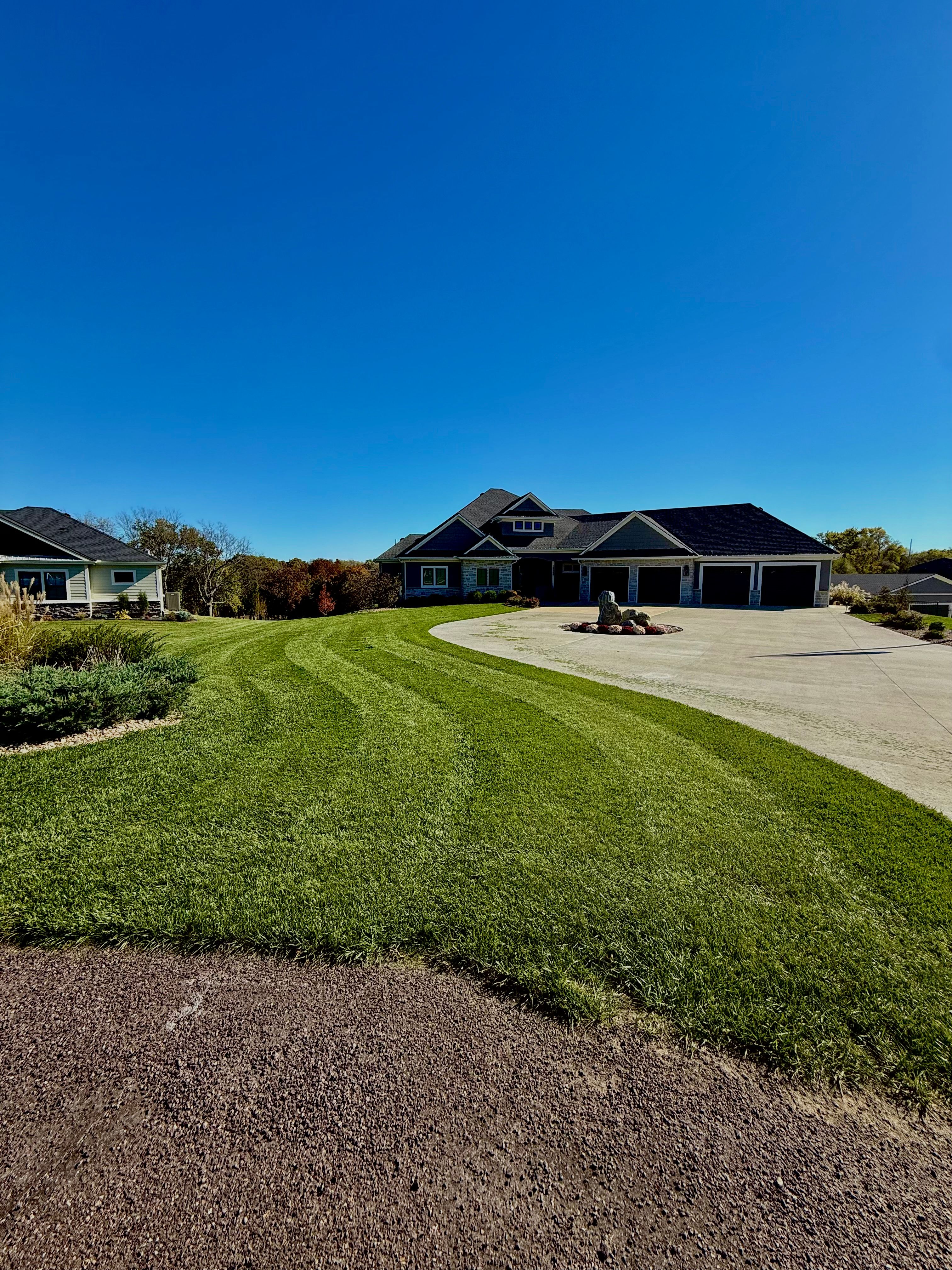  for Elite Lawn Care Solutions in Leavenworth, KS