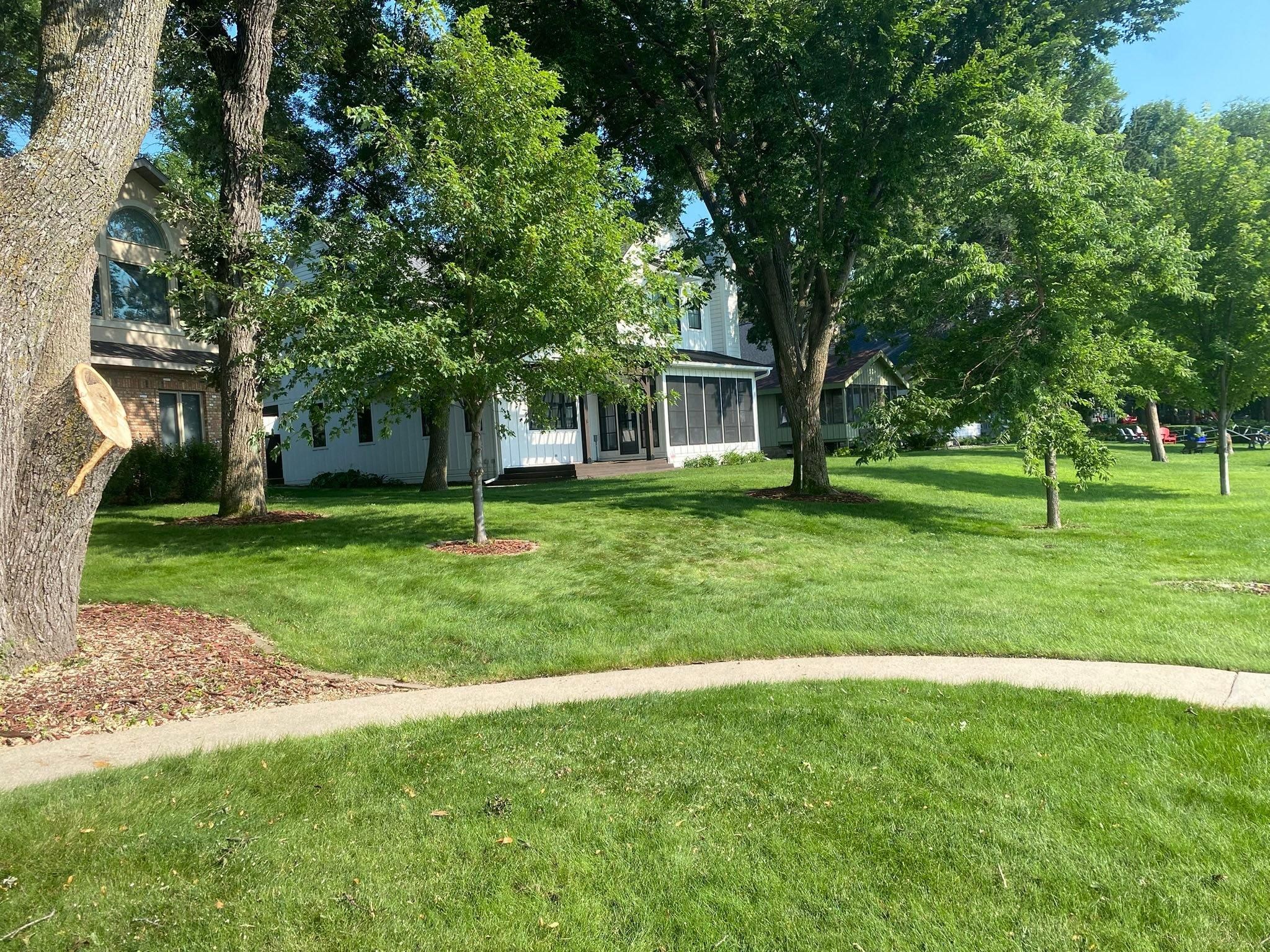  for Premier Services in New London, MN