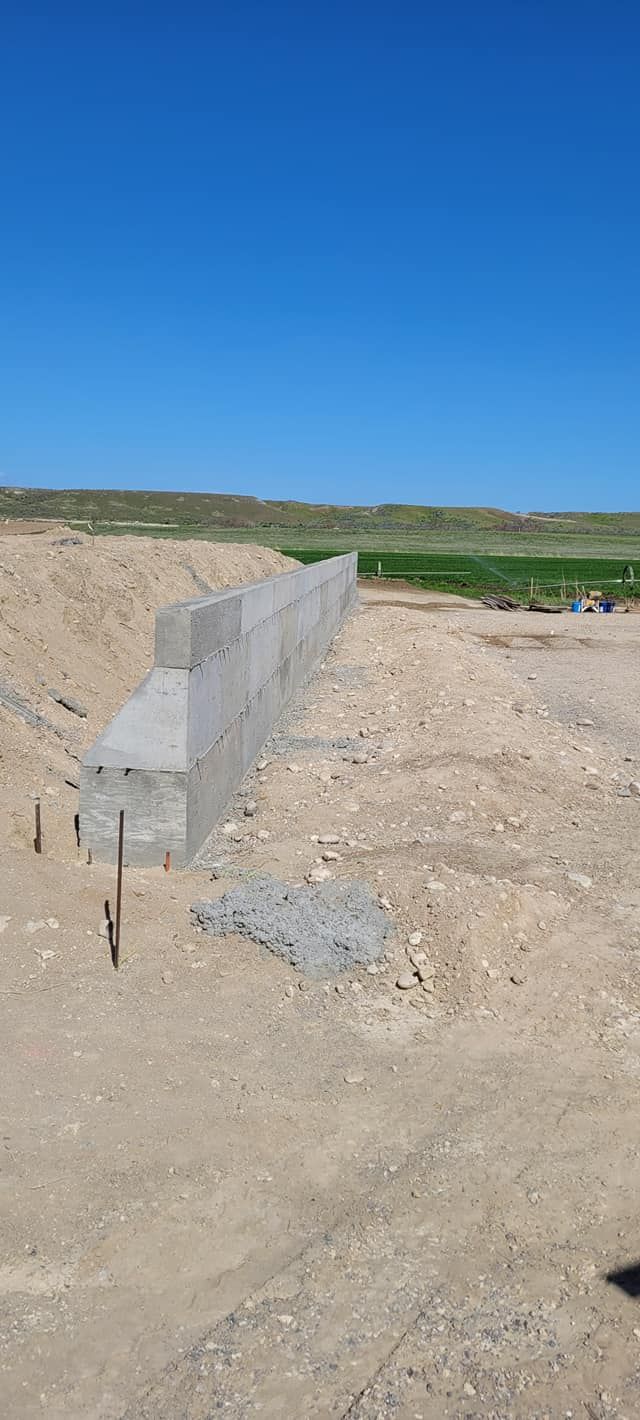  for White Lightning Concrete and Construction in Middleton, ID