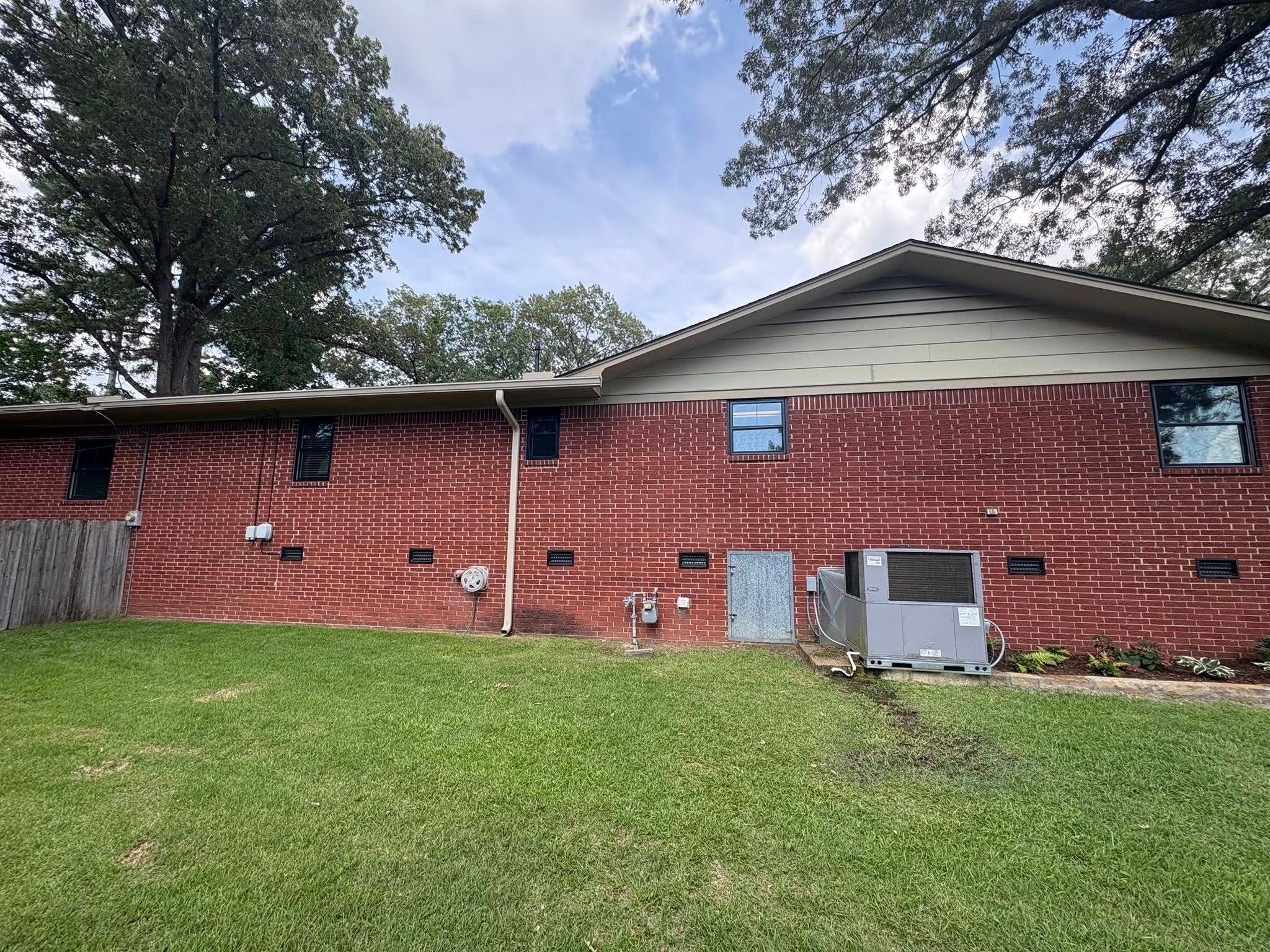  for Well Hung Windows & More in Hot Springs, AR