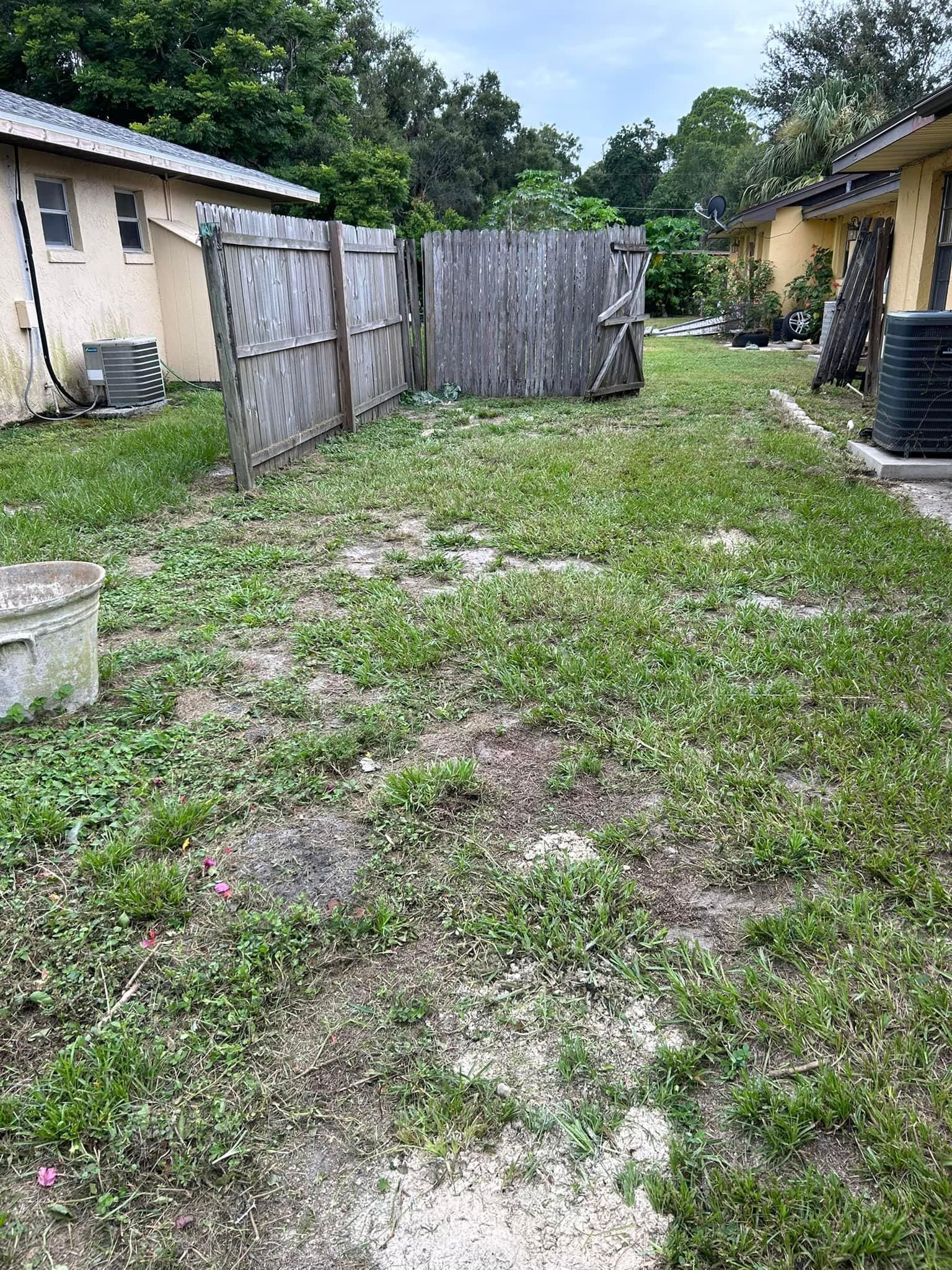 All Photos for Estrada All Pro Lawn Service in Auburndale, Florida