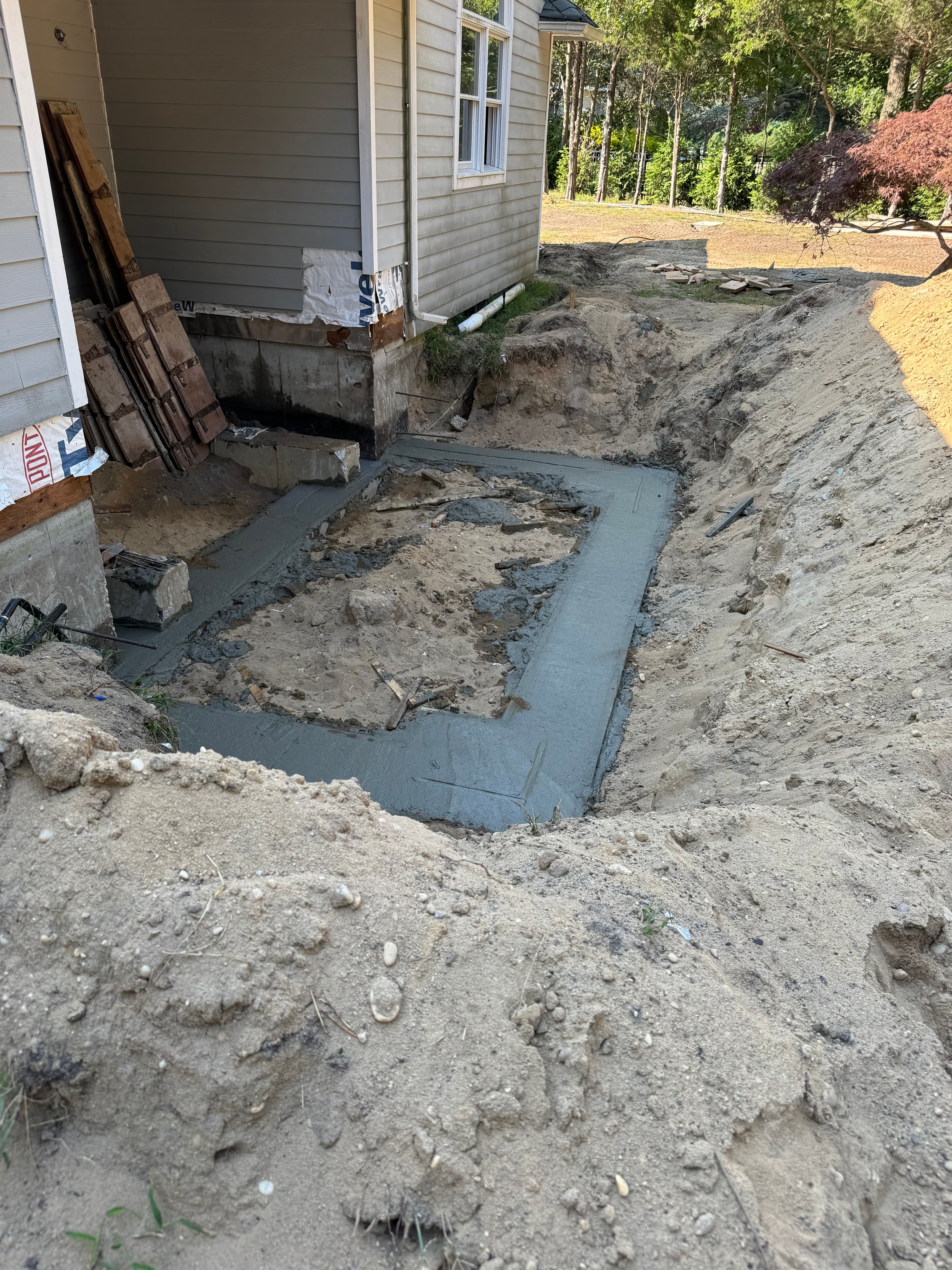  for Make It Right Contracting in East Hampton, NY