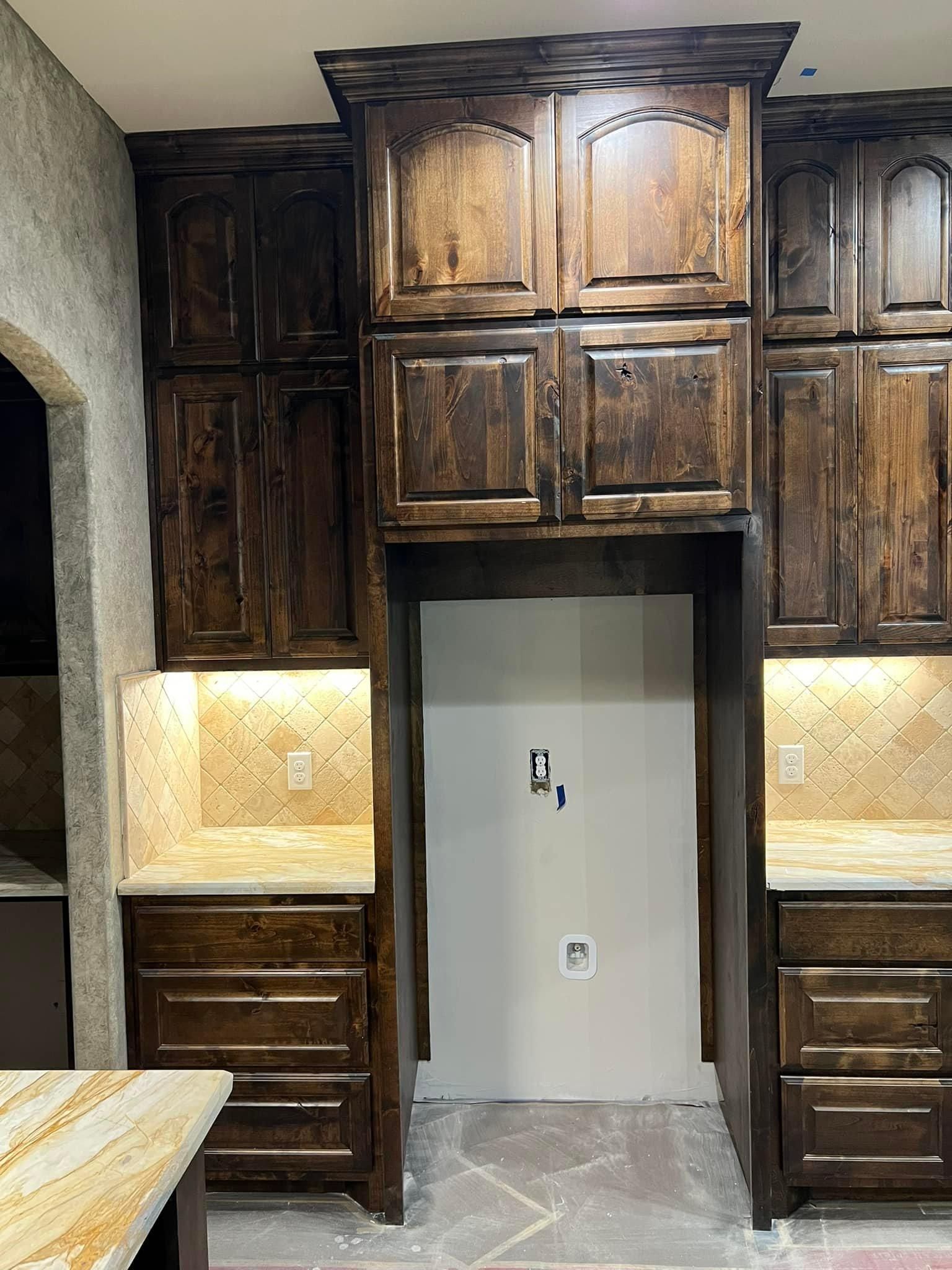  for Wade Custom Cabinets in Cleburne,, TX