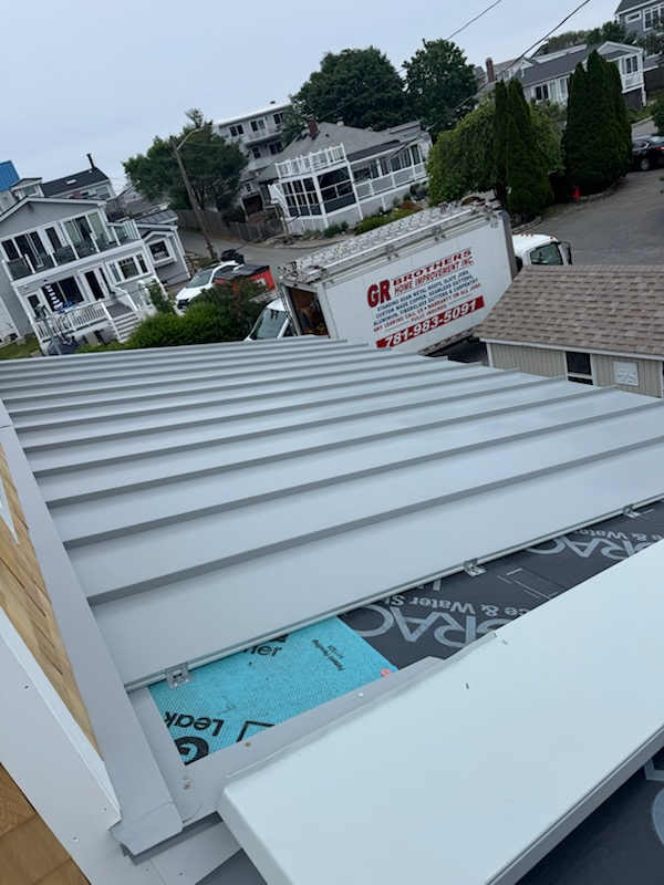  for GR Brothers Home Improvement in Waltham, MA