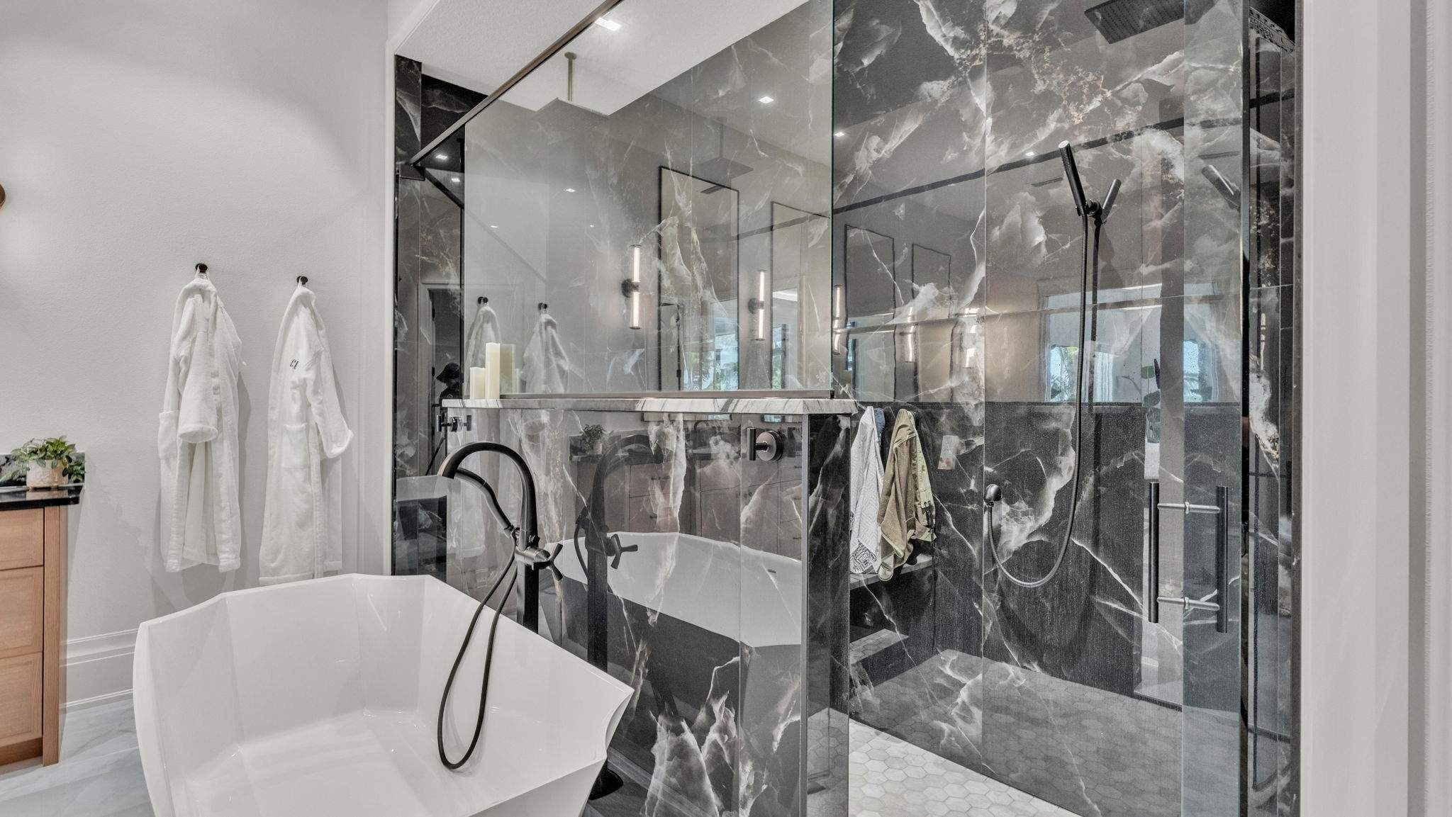  for Webb Homebuilders Group in Lakeland, FL