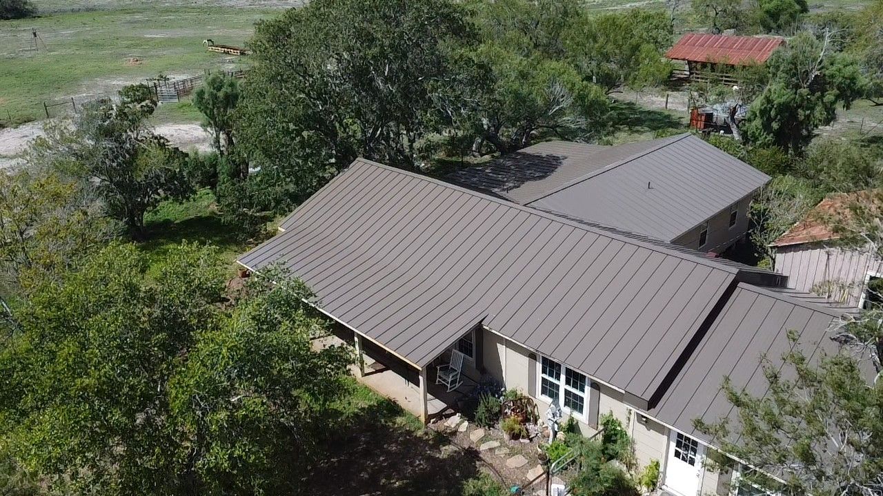  for Diamond Ridge Roofing in Pleasanton, TX