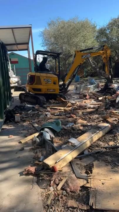  for Raw Demo And Construction,LLC in Rockport, TX