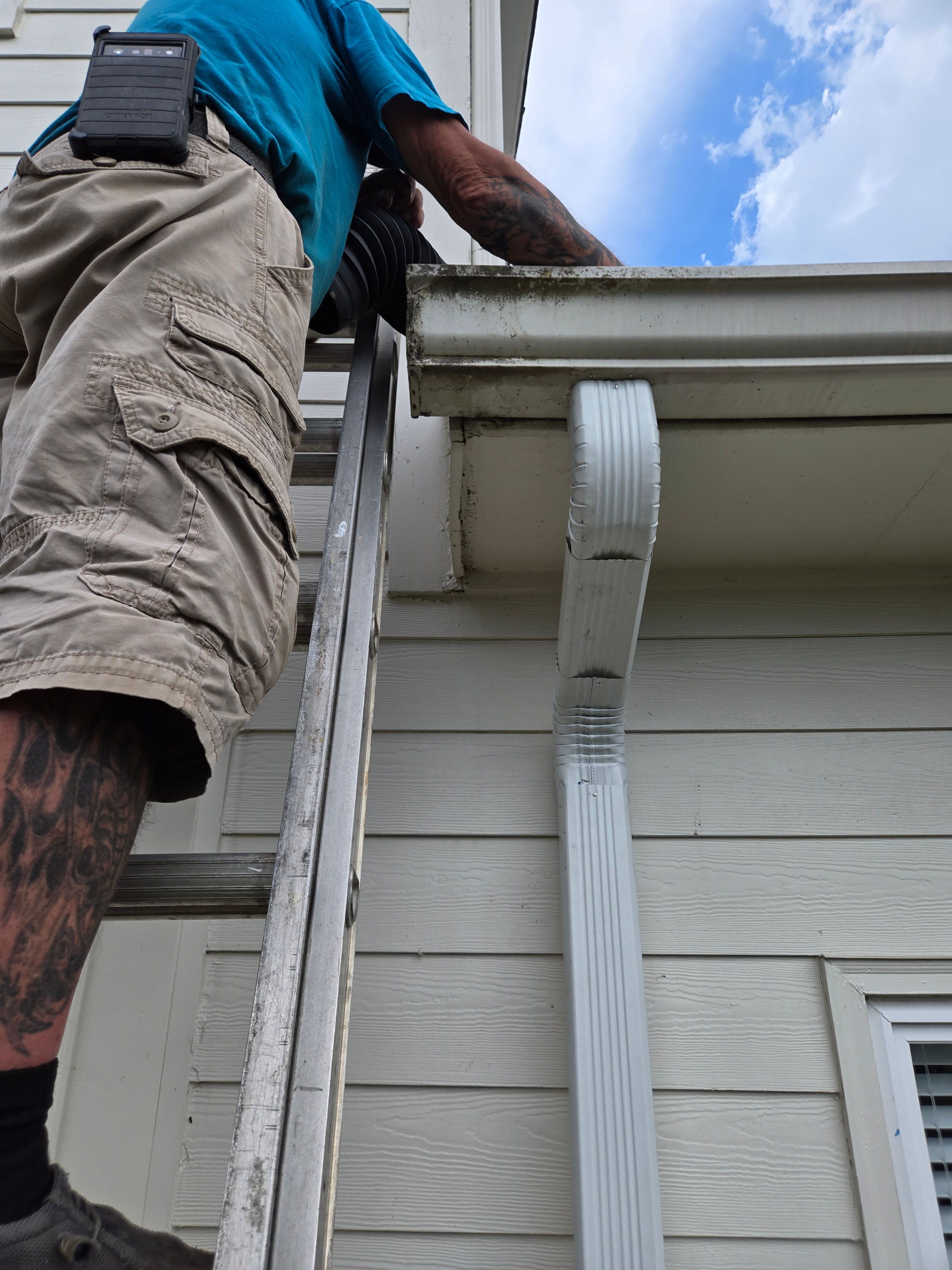  for Squeaky Clean Windows Gutters & More in Hoover, AL