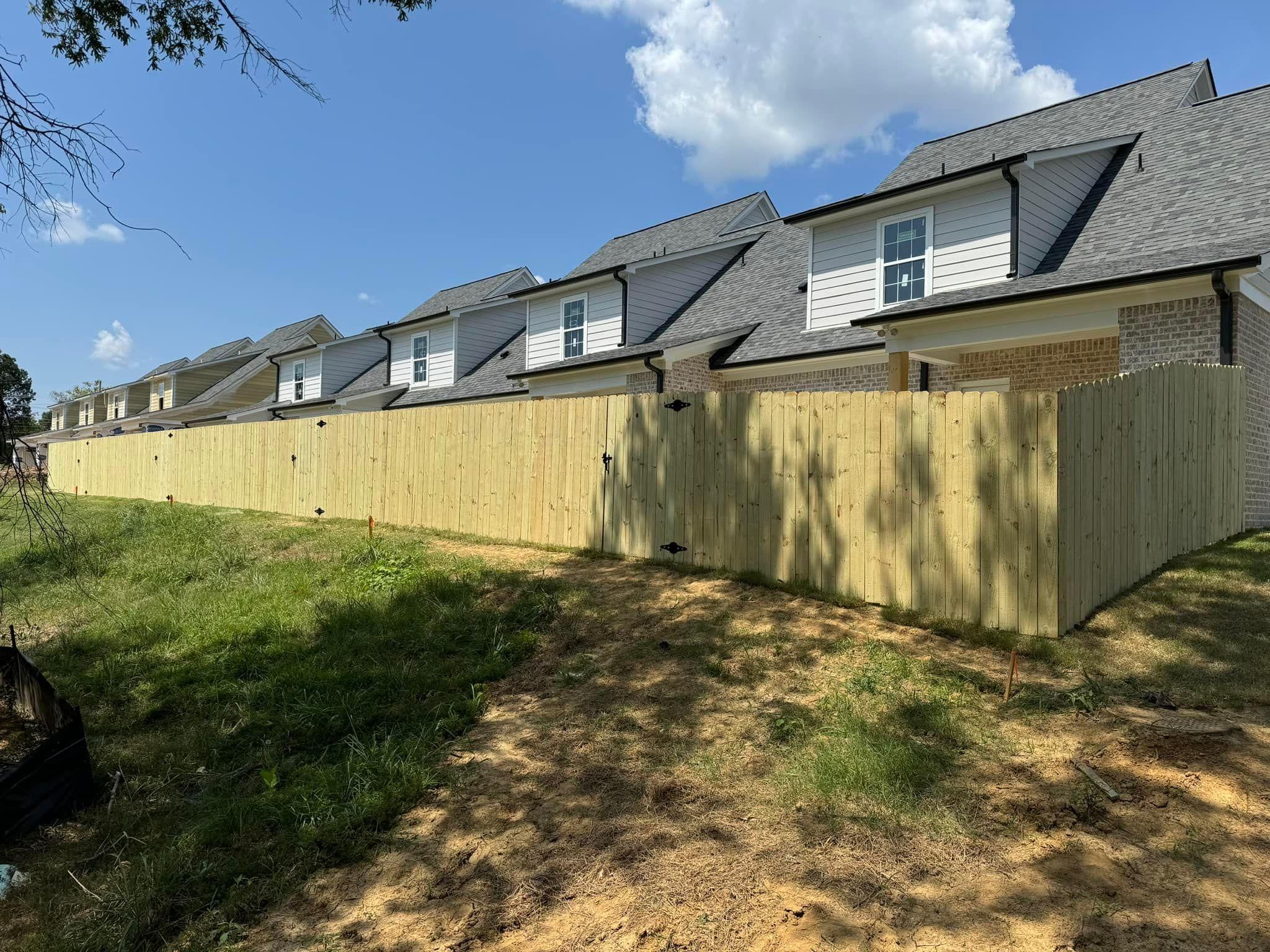  for Manning Fence, LLC in Hernando, MS