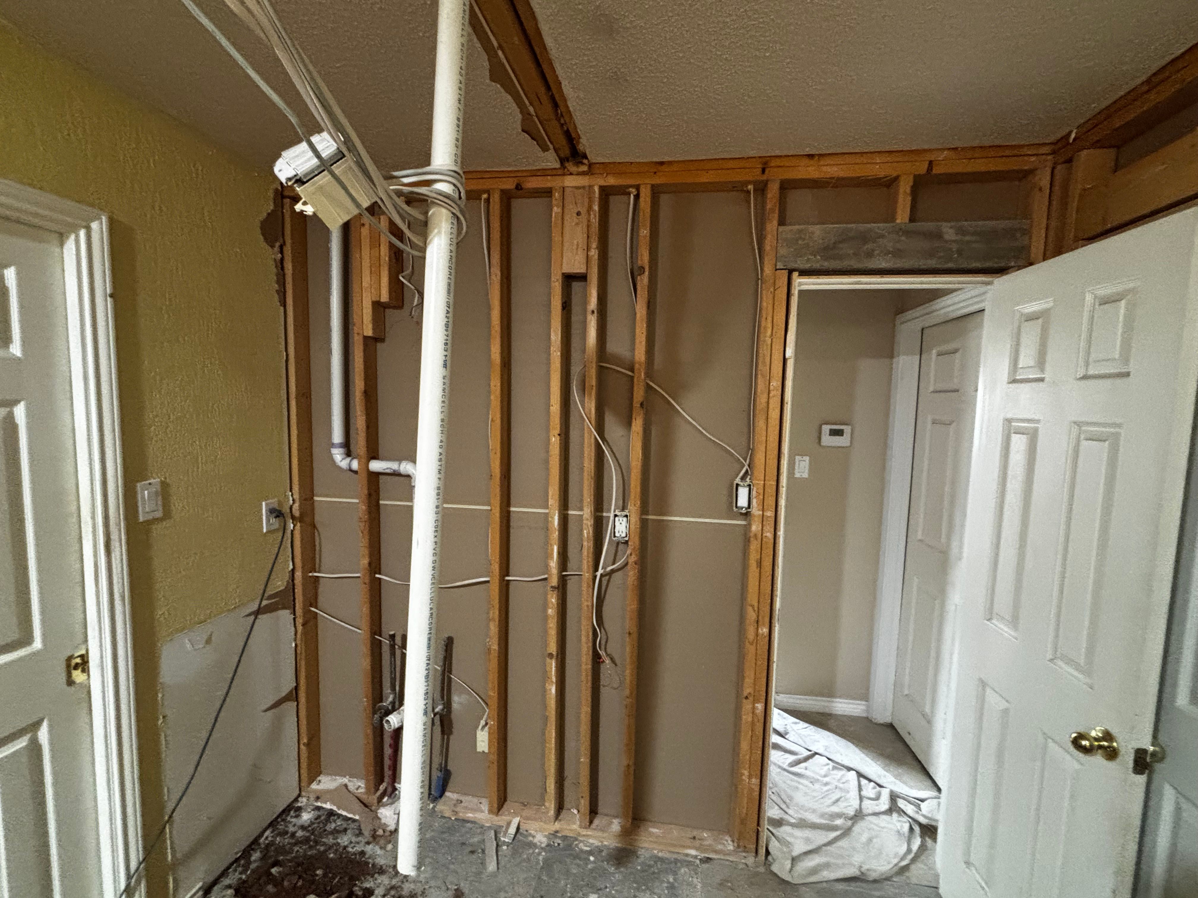  for Hill's Carpet & Remodeling in Odessa, TX