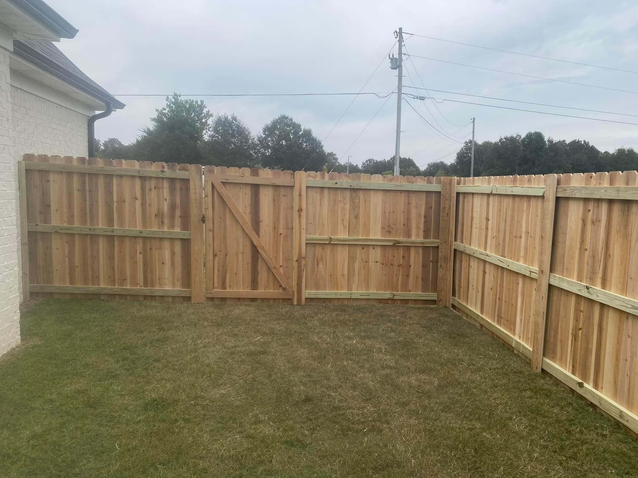  for Manning Fence, LLC in Hernando, MS