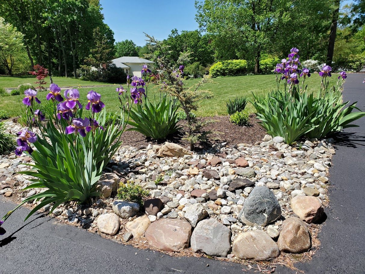  for Evolution Earthscapes, LLC in Ludlow, MA