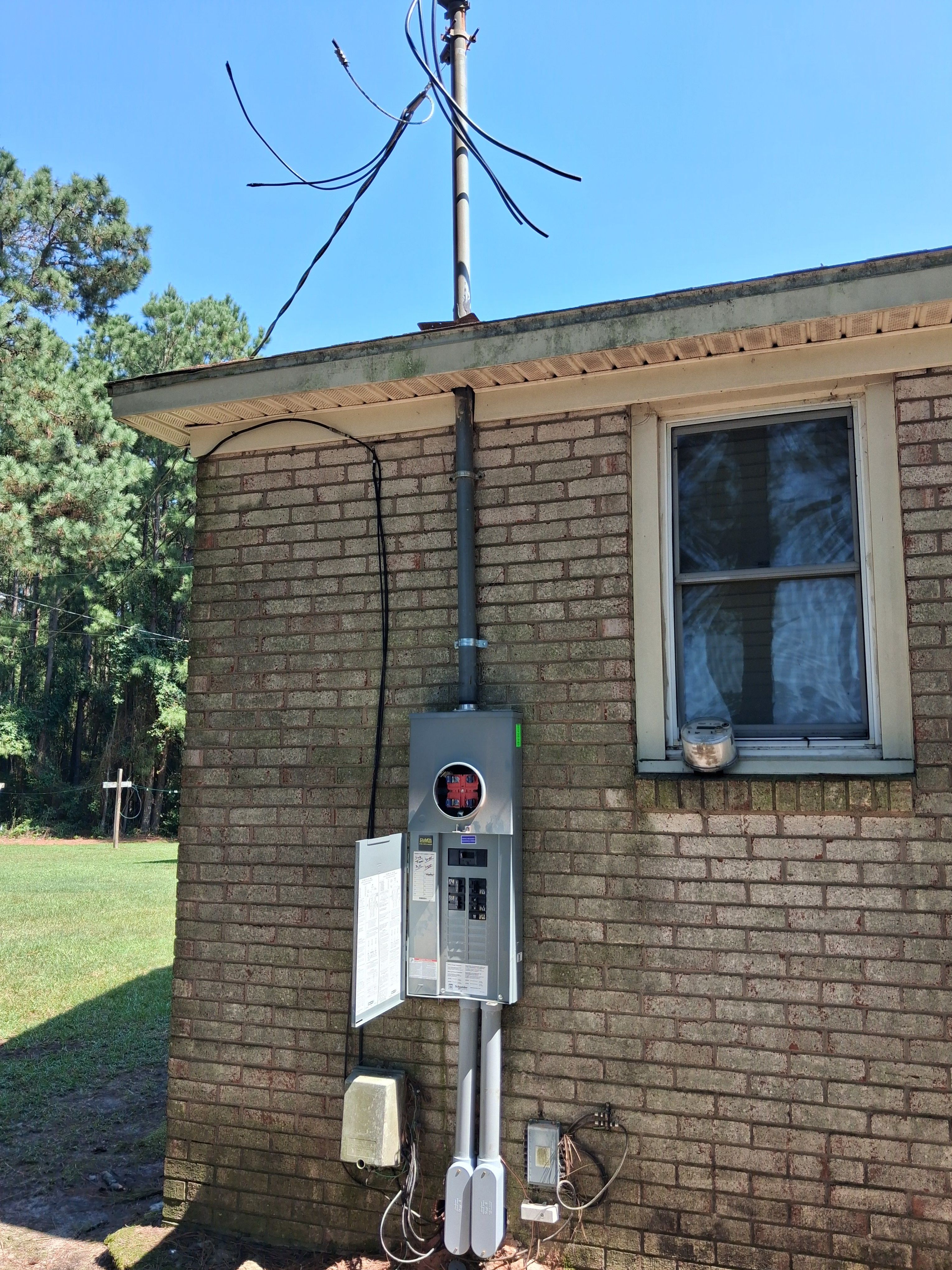 for Flash Gordon Electric LLC. in Hope Mills, NC