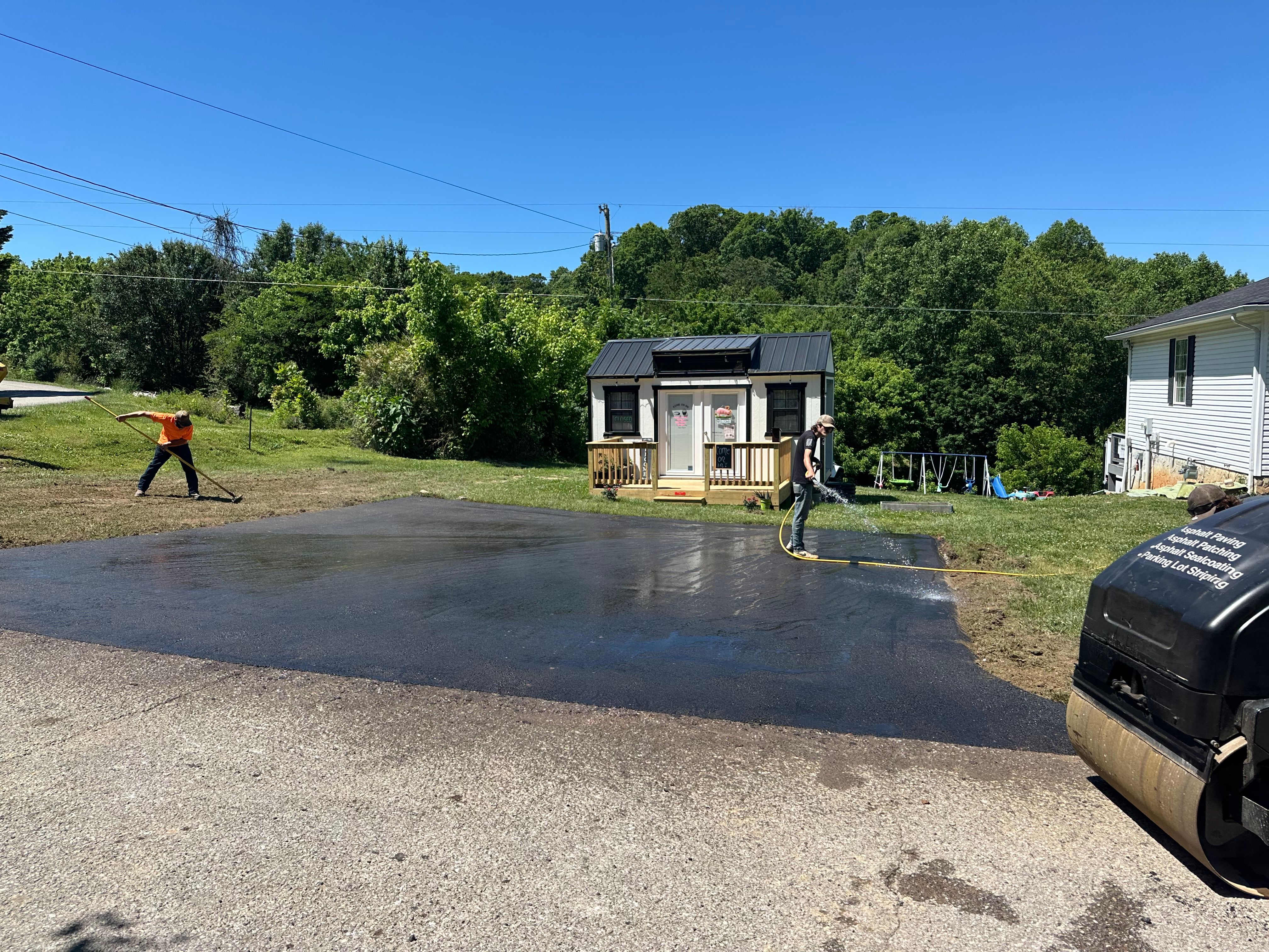  for Metzler Paving and Sealcoating LLC in Jacksboro, TN