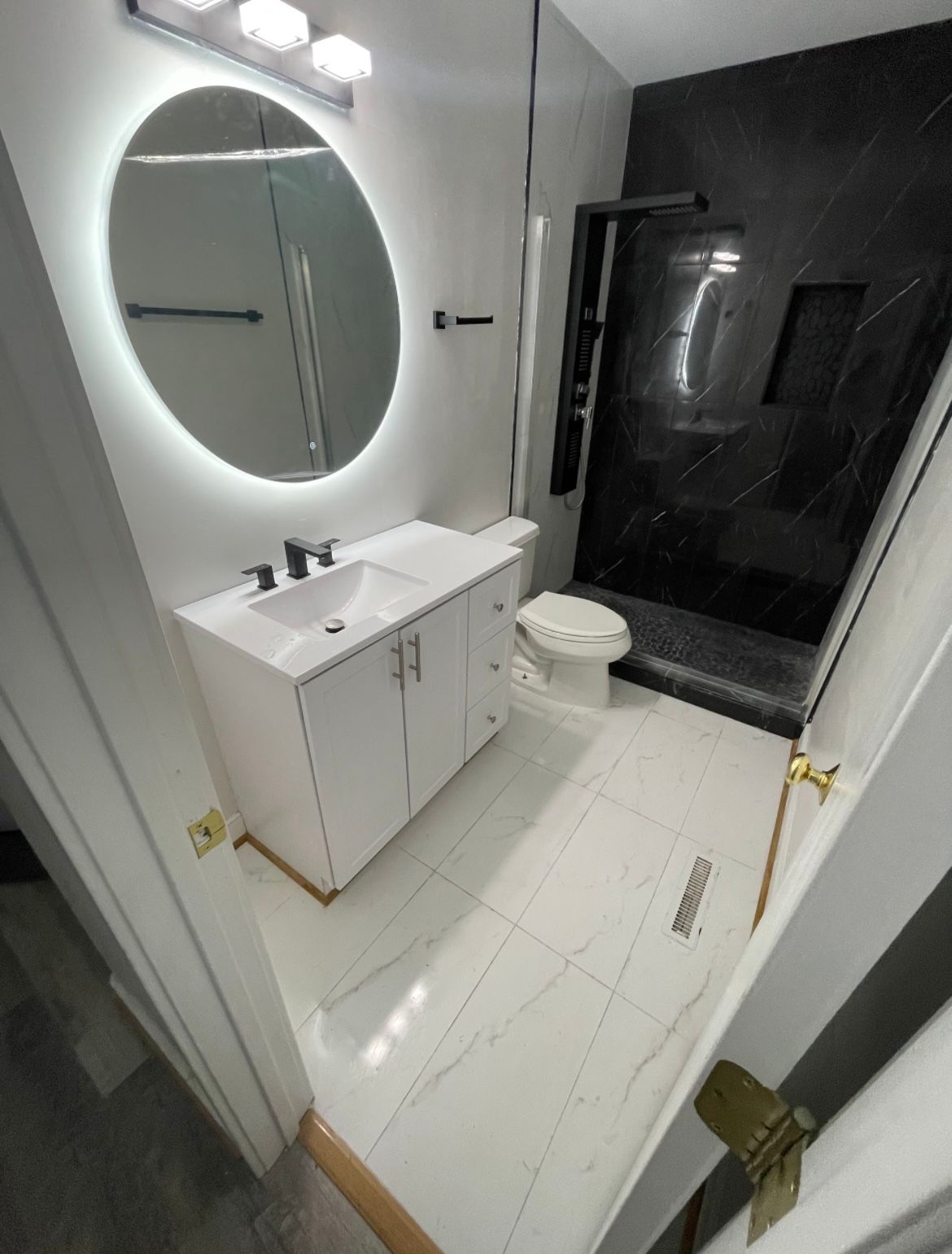  for Richmond Renovation Specialist LLC  in Chesterfield, VA