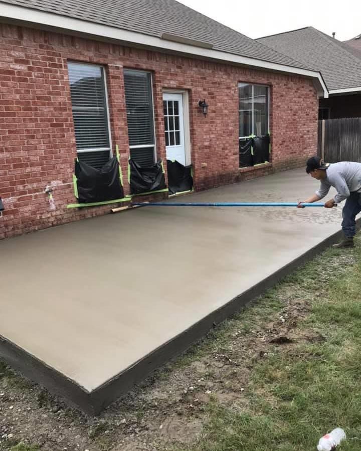 Concrete for Guzman's and Sons Concrete LLC in Cleburne, TX