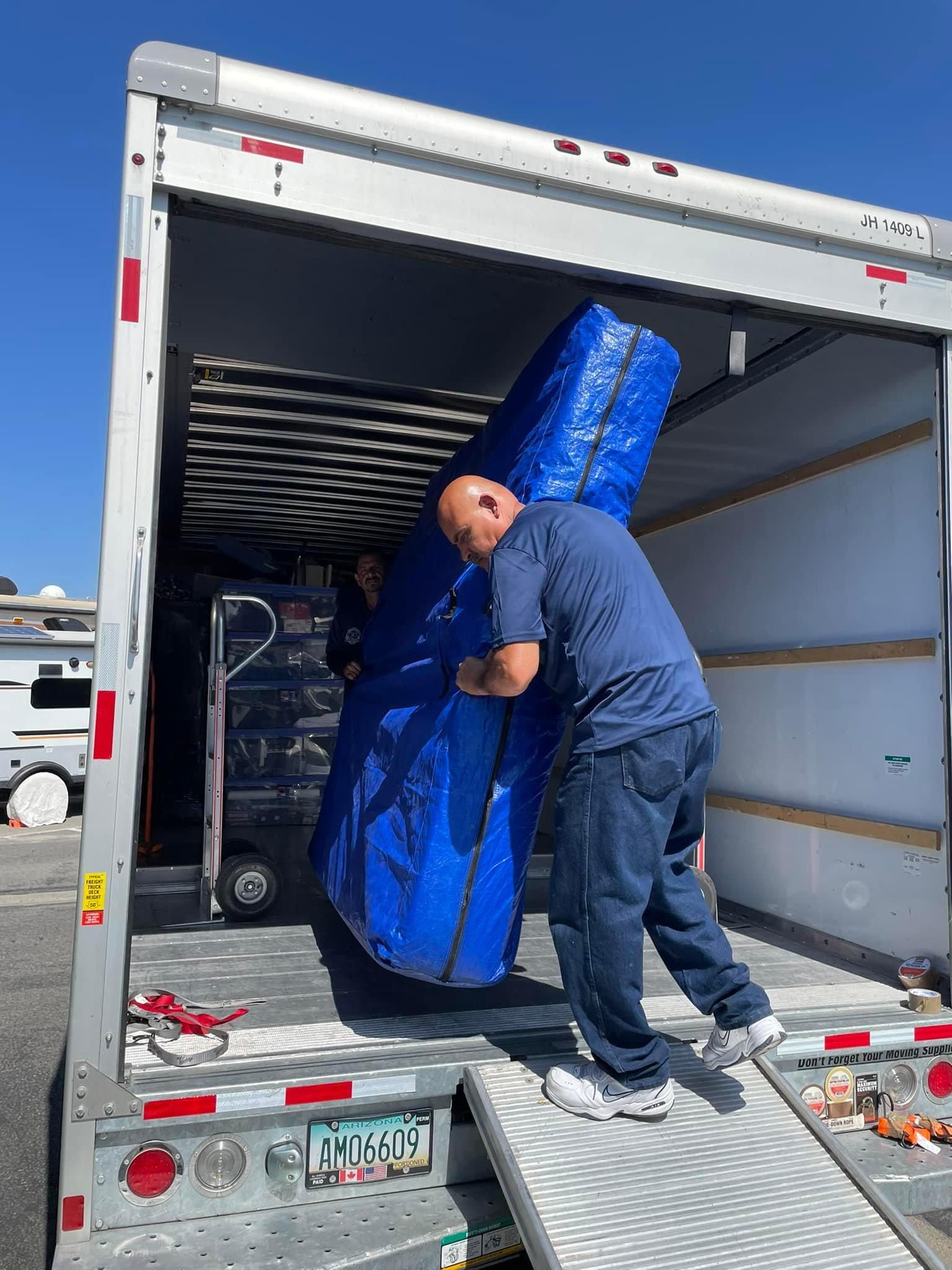  for Hugo’s Affordable Moving Labor in San Diego, CA
