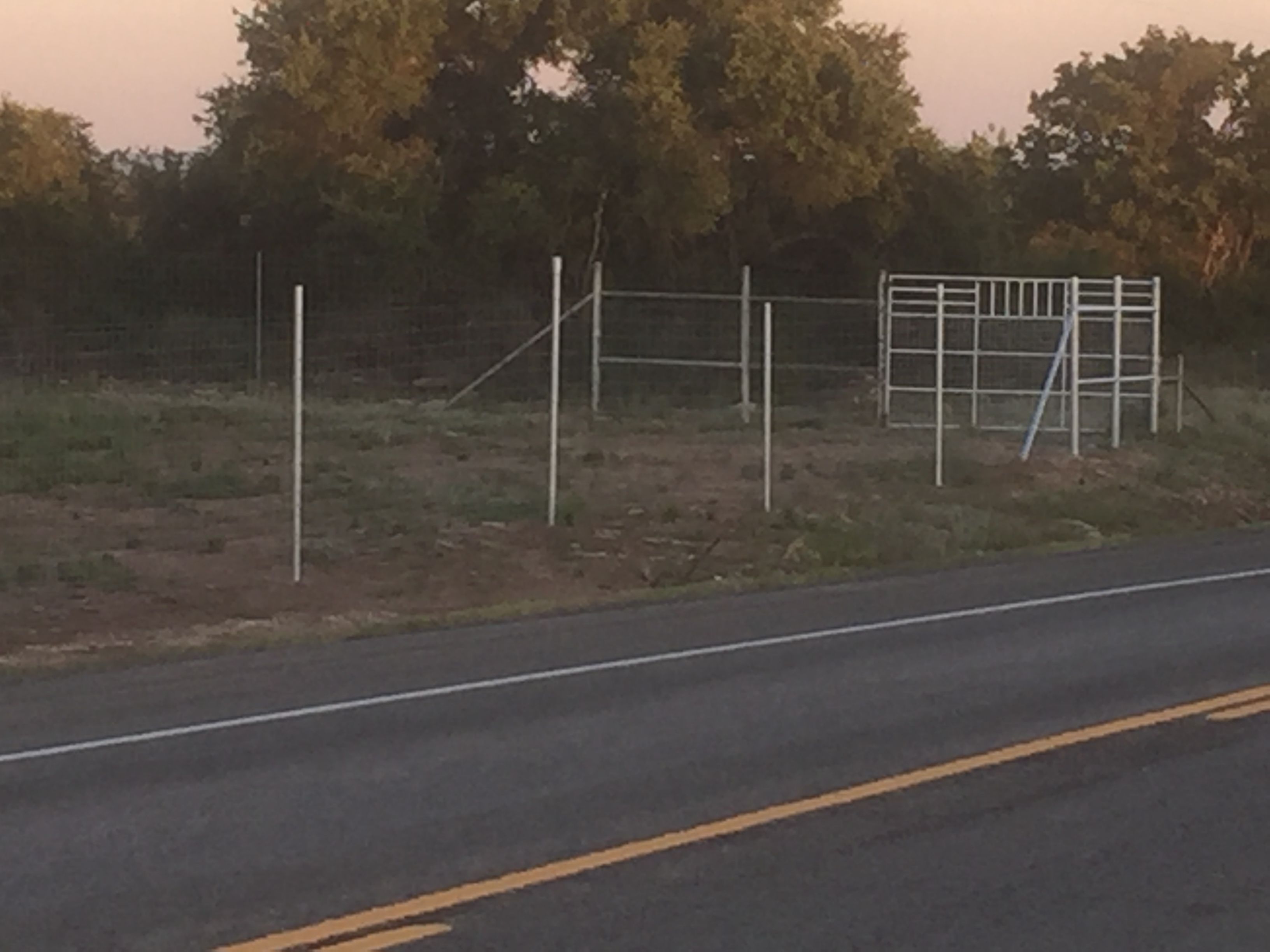  for 5-7 Fencing & Construction in Madisonville, TX