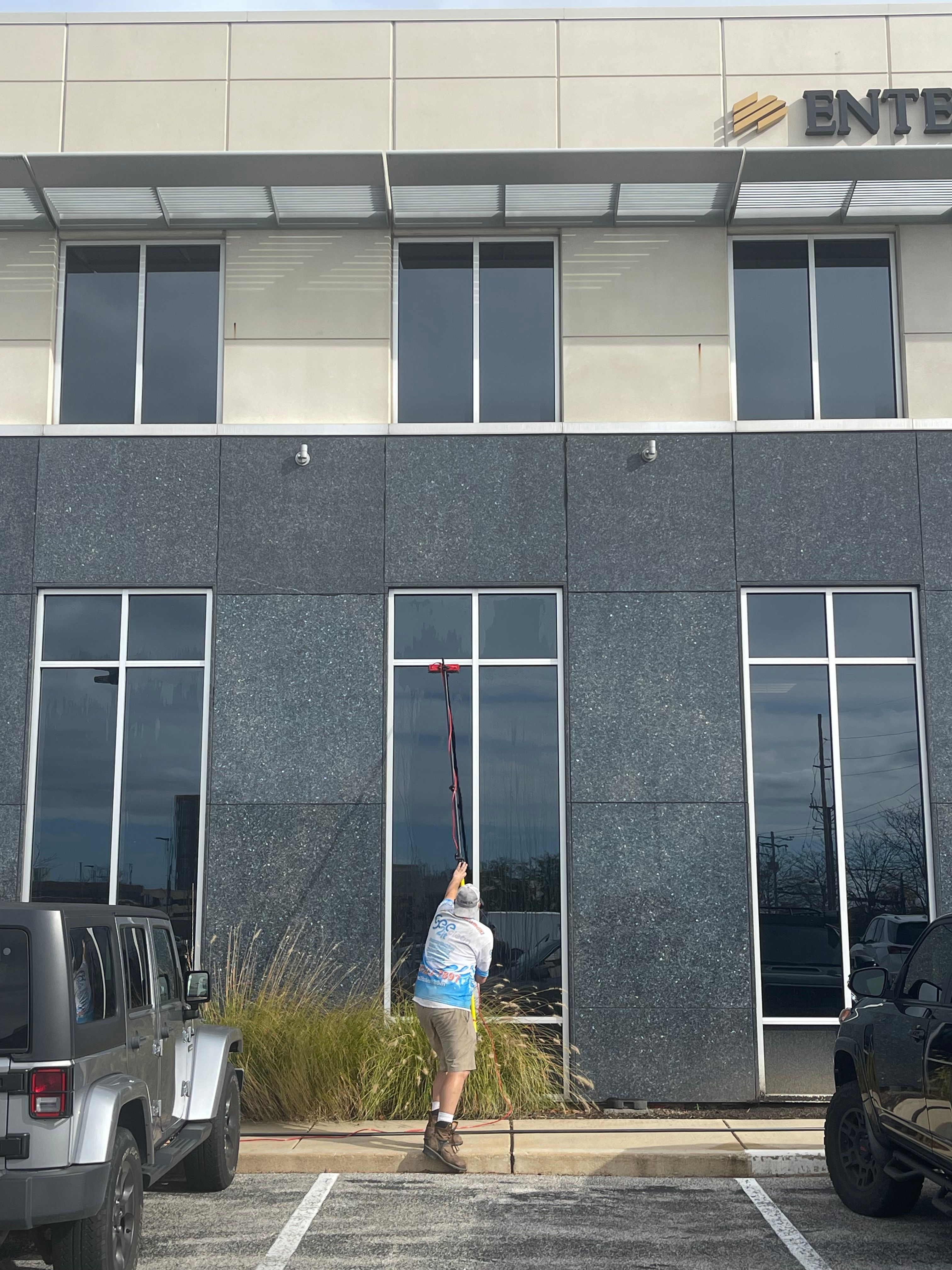  for See2it Clean in St Louis, MO