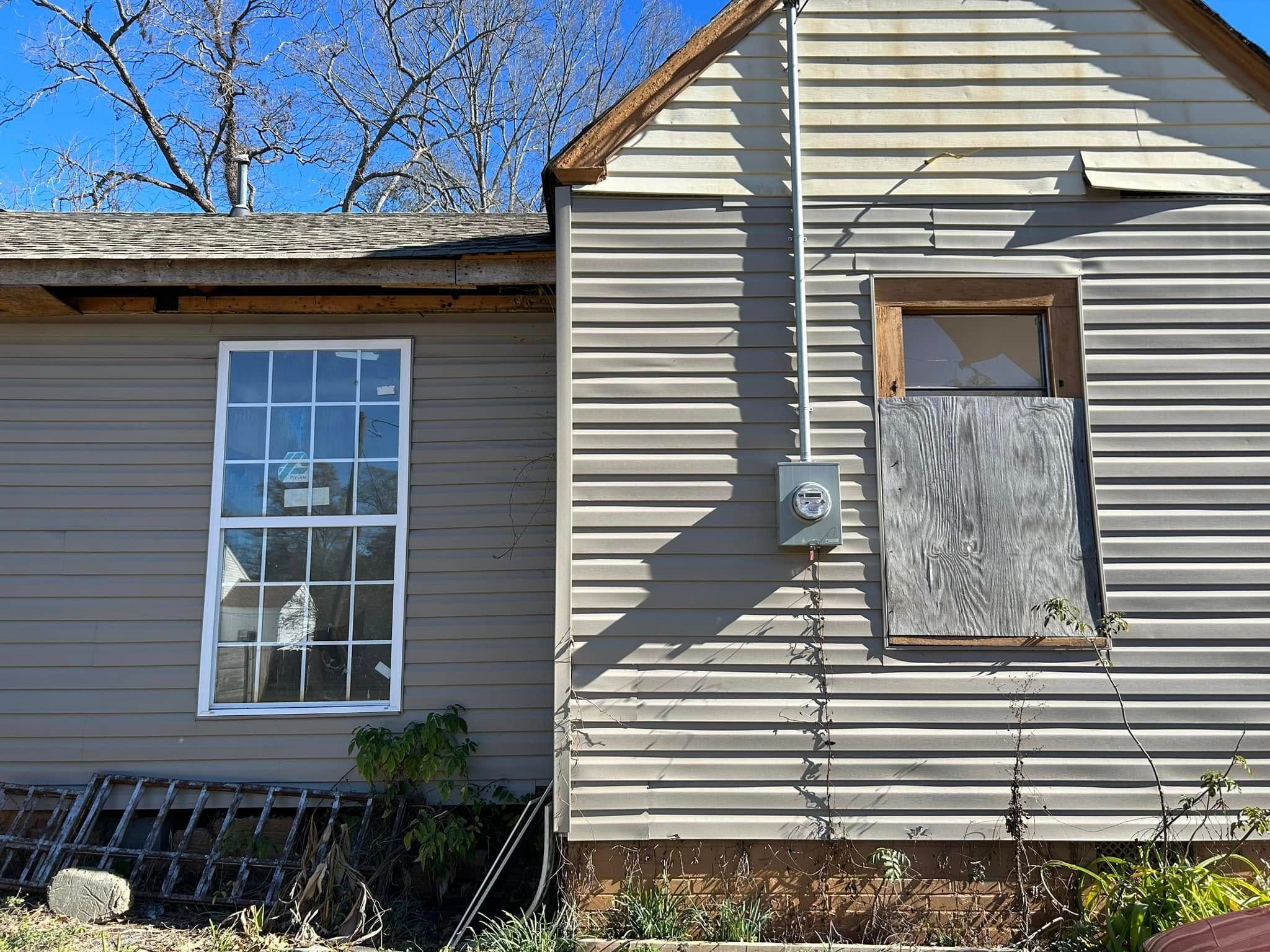  for Well Hung Windows & More in Hot Springs, AR