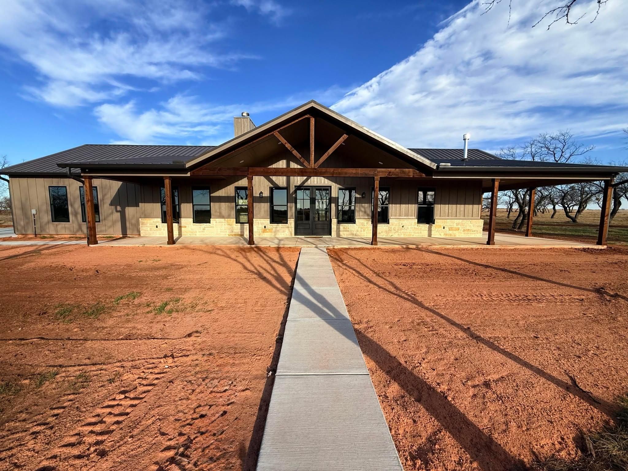  for Reaves Custom Homes LLC in Jacksboro , TX