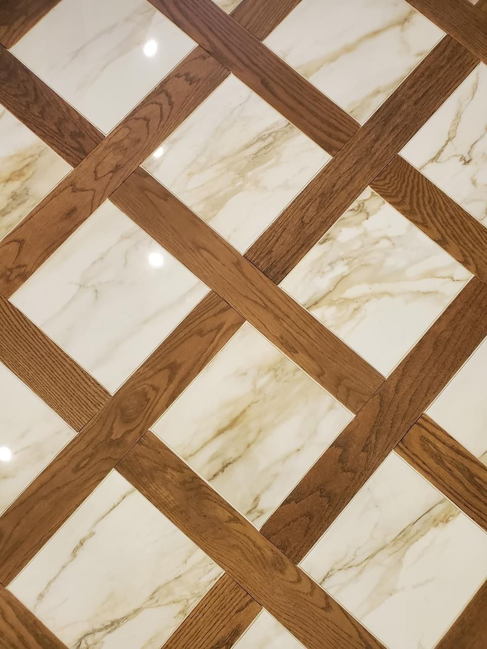 Flooring for Erie Builders & Construction in Sandusky, OH