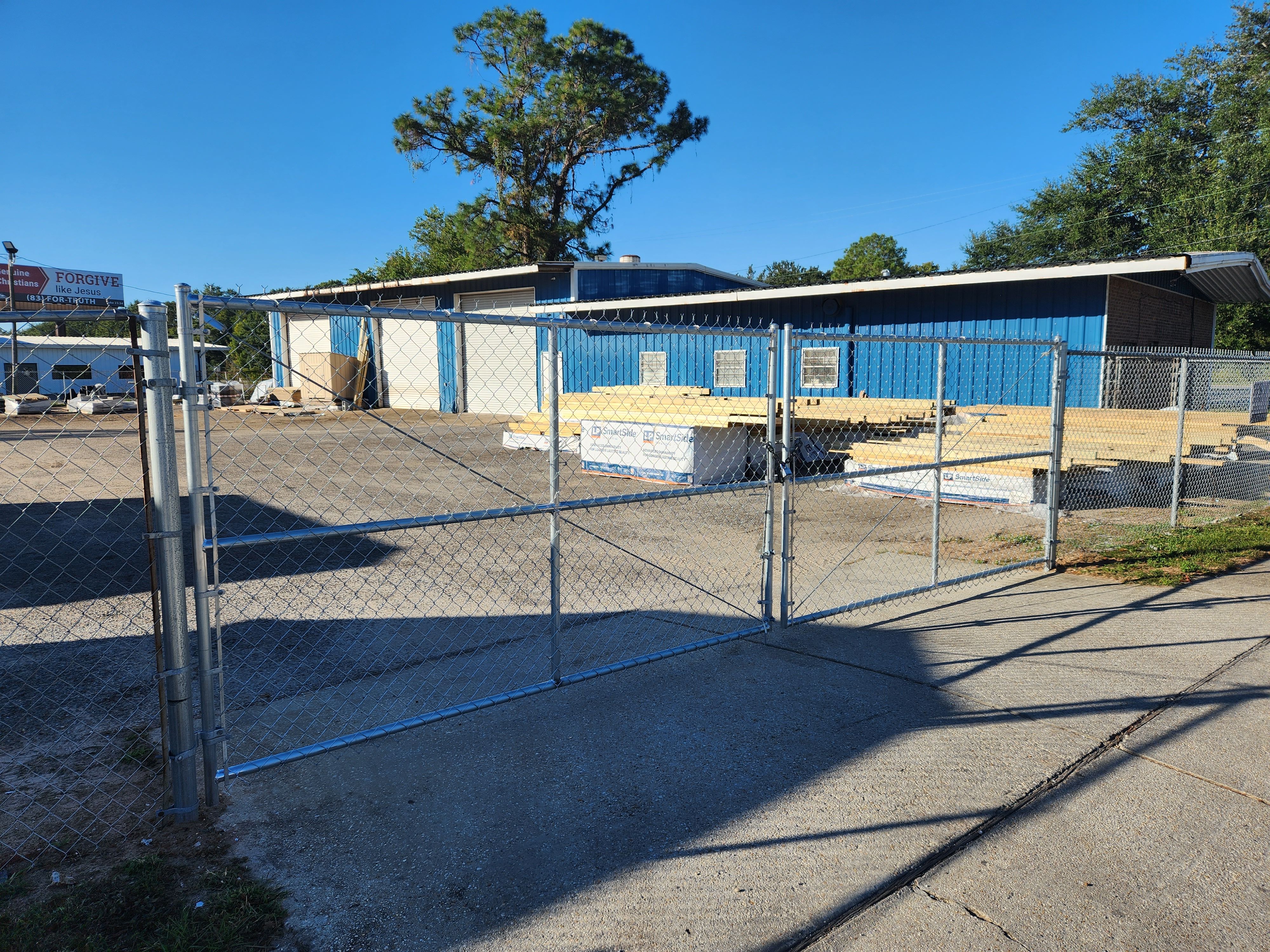 Fences for Phillips Fencing Solutions in Pensacola, FL