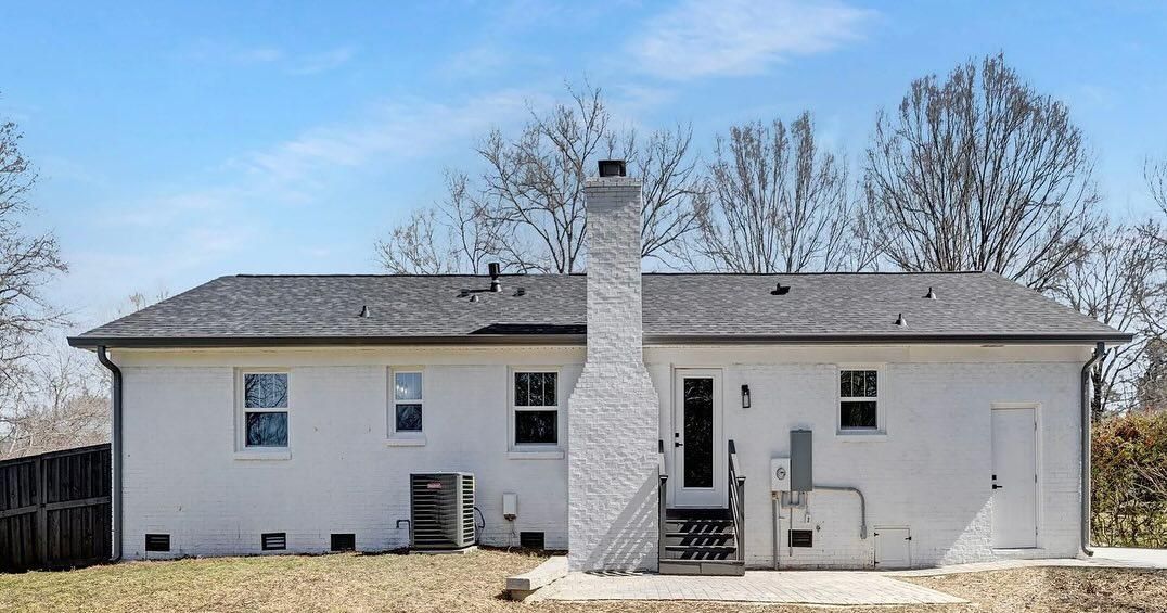  for Ultimate Gutters in Charlotte, NC