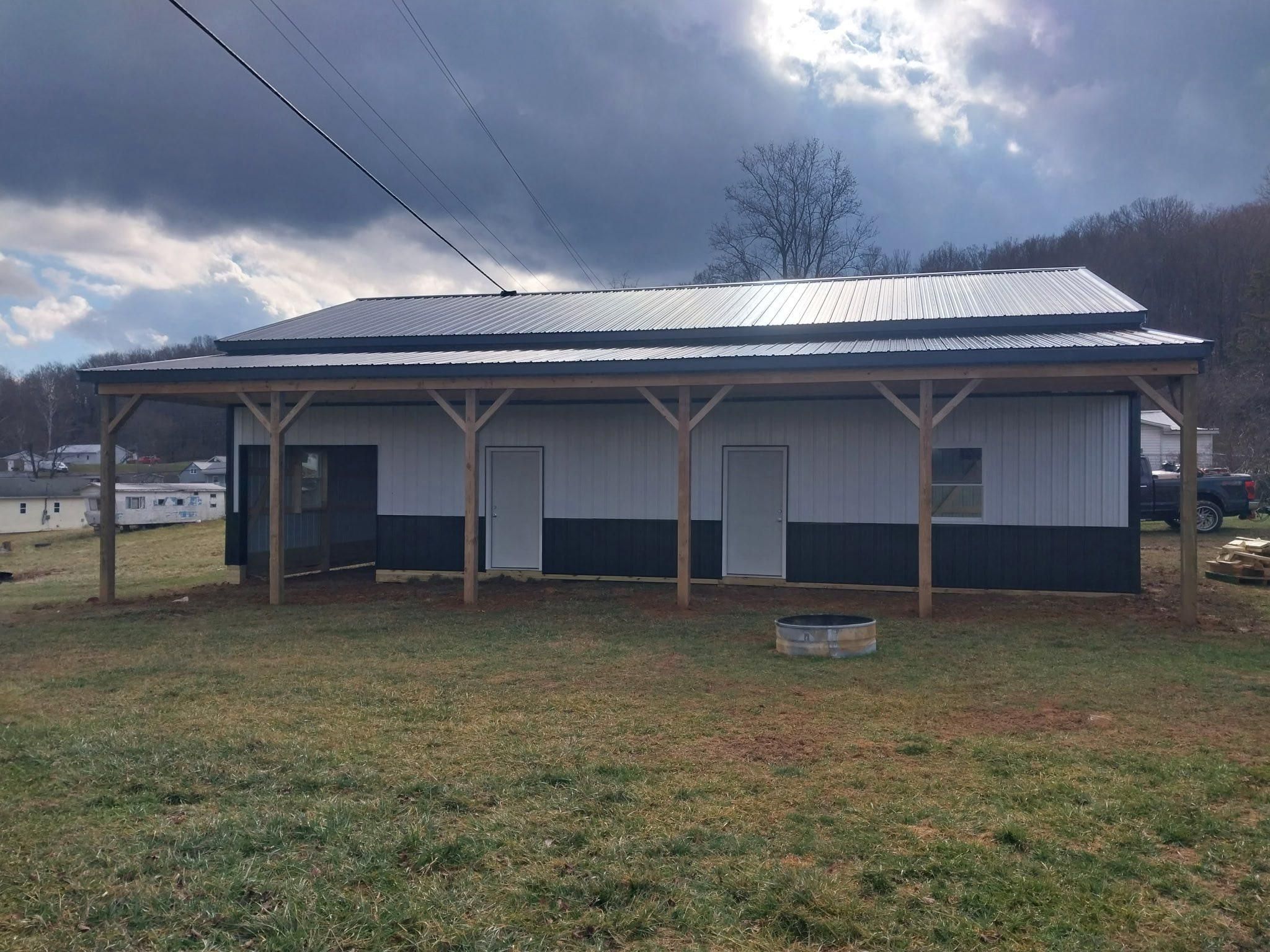  for Elite Amish Roofing in Jackson, OH