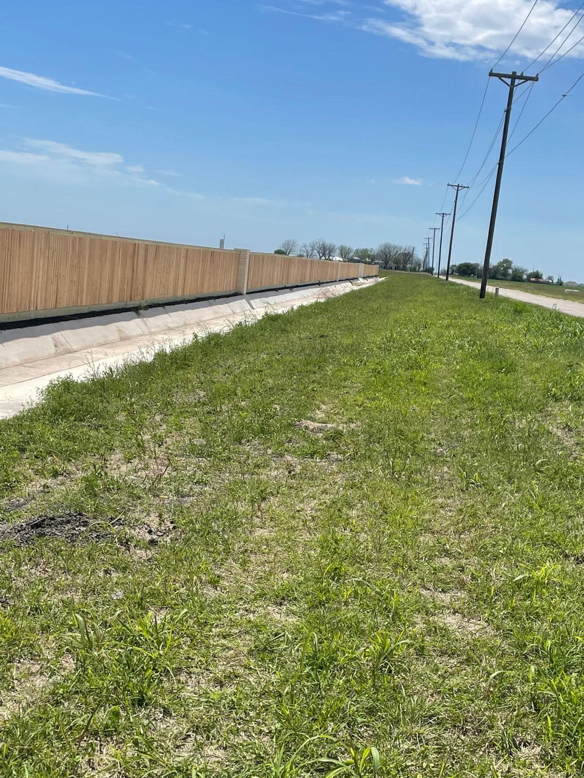  for Ranch Off Fencing in Cleveland,  TX