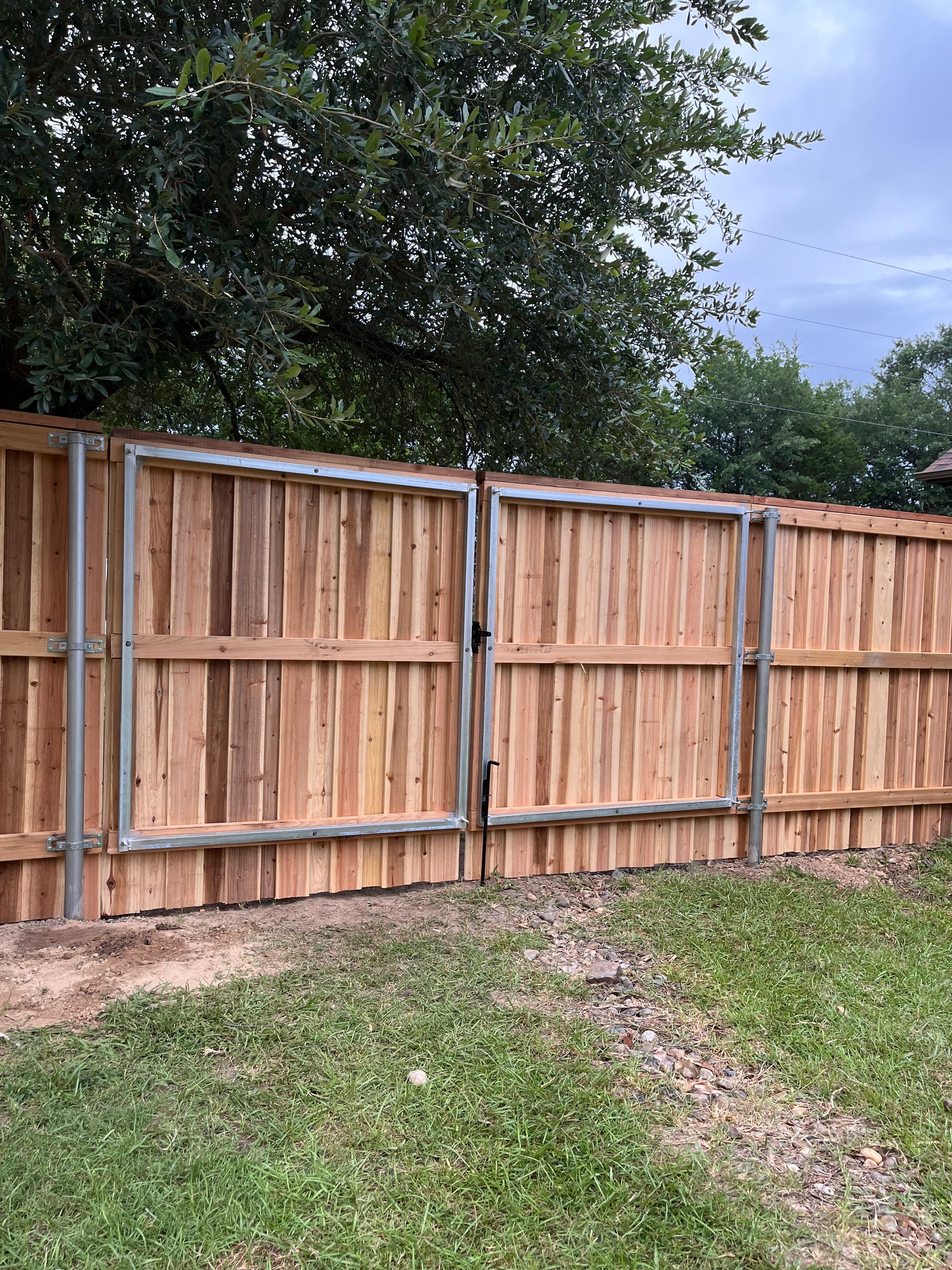  for JR Fences in Lindale, TX