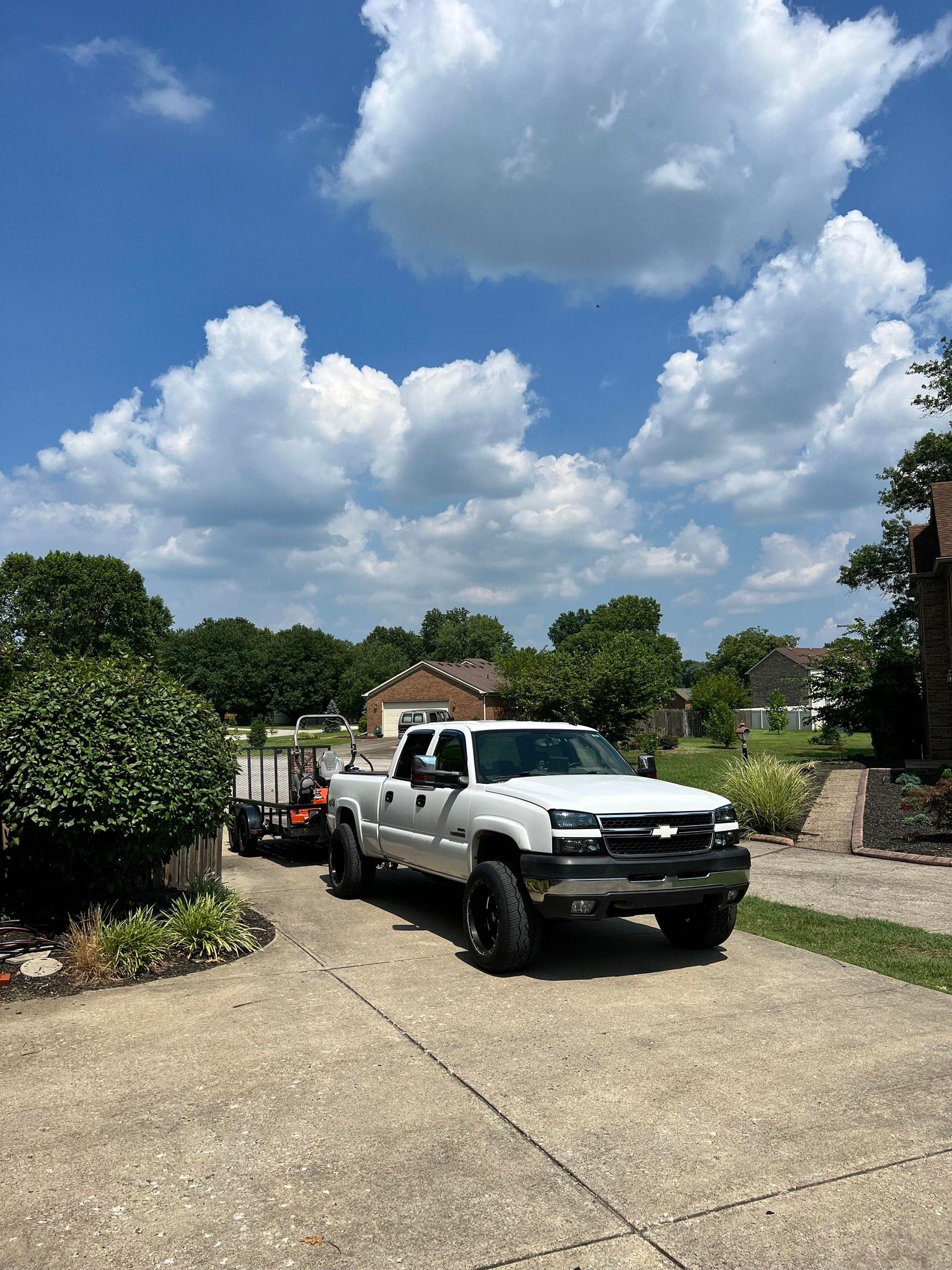  for Nicholson Lawn Care in Jeffersonville, IN